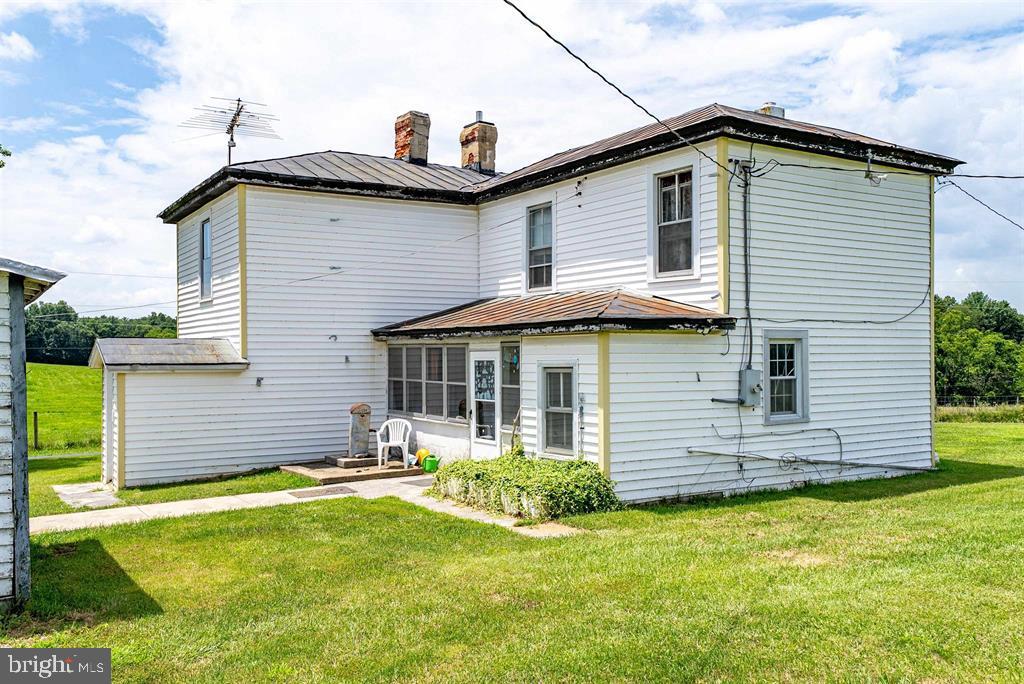 2199 BARRENRIDGE RD, STAUNTON, Virginia 24401, 4 Bedrooms Bedrooms, ,1 BathroomBathrooms,Residential,For sale,2199 BARRENRIDGE RD,VAAG2002634 MLS # VAAG2002634