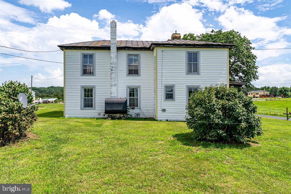 2199 BARRENRIDGE RD, STAUNTON, Virginia 24401, 4 Bedrooms Bedrooms, ,1 BathroomBathrooms,Residential,For sale,2199 BARRENRIDGE RD,VAAG2002634 MLS # VAAG2002634