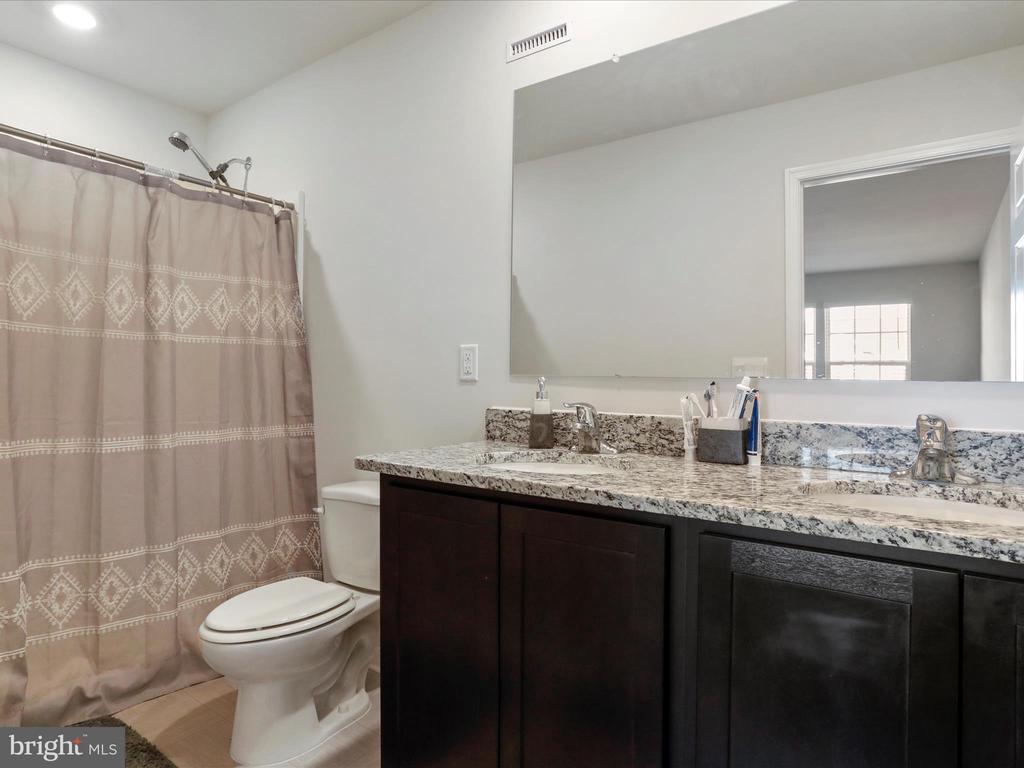 157 BAKER DRIVE, LURAY, Virginia 22835, 3 Bedrooms Bedrooms, ,2 BathroomsBathrooms,Residential,157 BAKER DRIVE,VAPA2005154 MLS # VAPA2005154