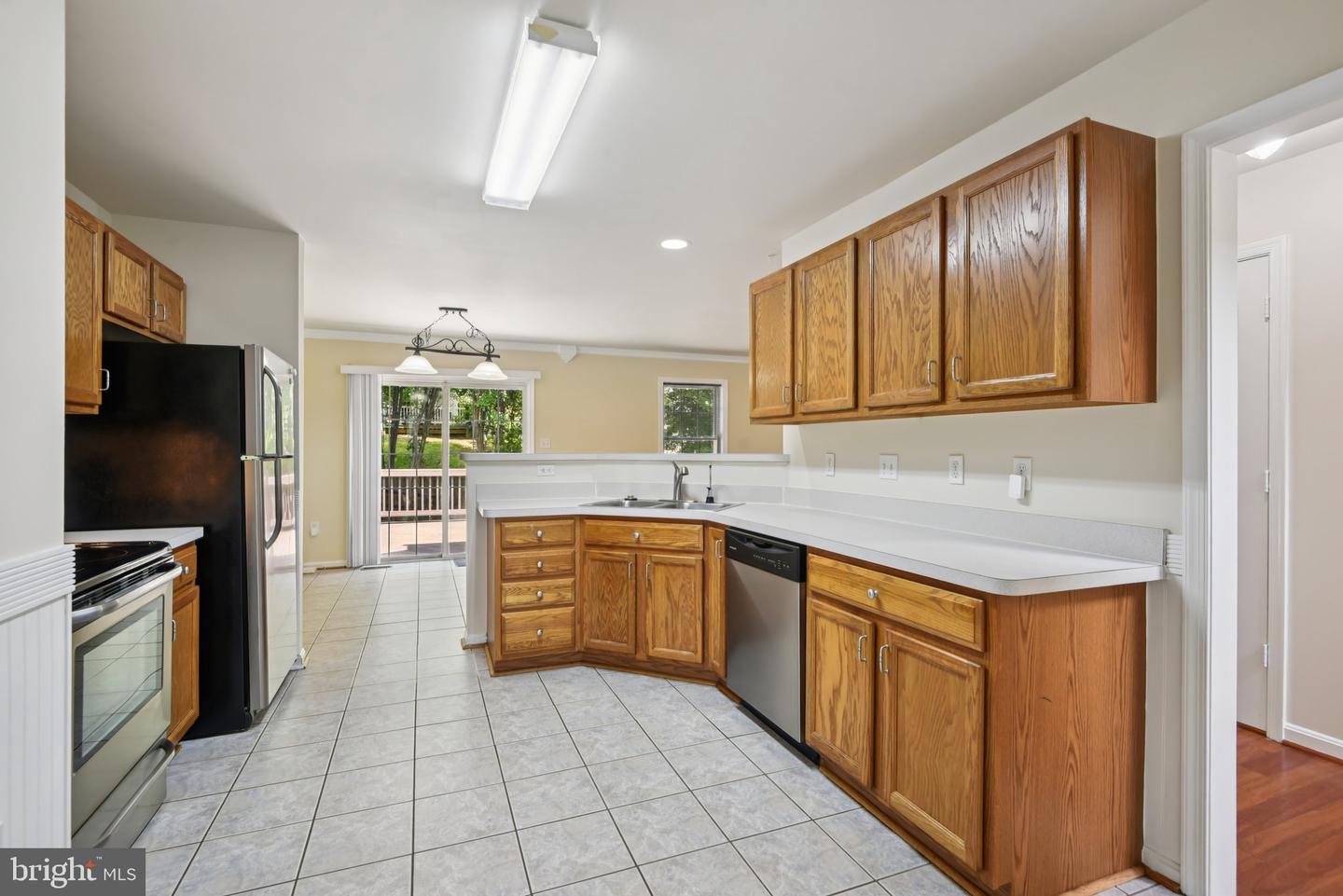10108 CHESNEY DR, SPOTSYLVANIA, Virginia 22553, 4 Bedrooms Bedrooms, ,3 BathroomsBathrooms,Residential,For sale,10108 CHESNEY DR,VASP2034822 MLS # VASP2034822