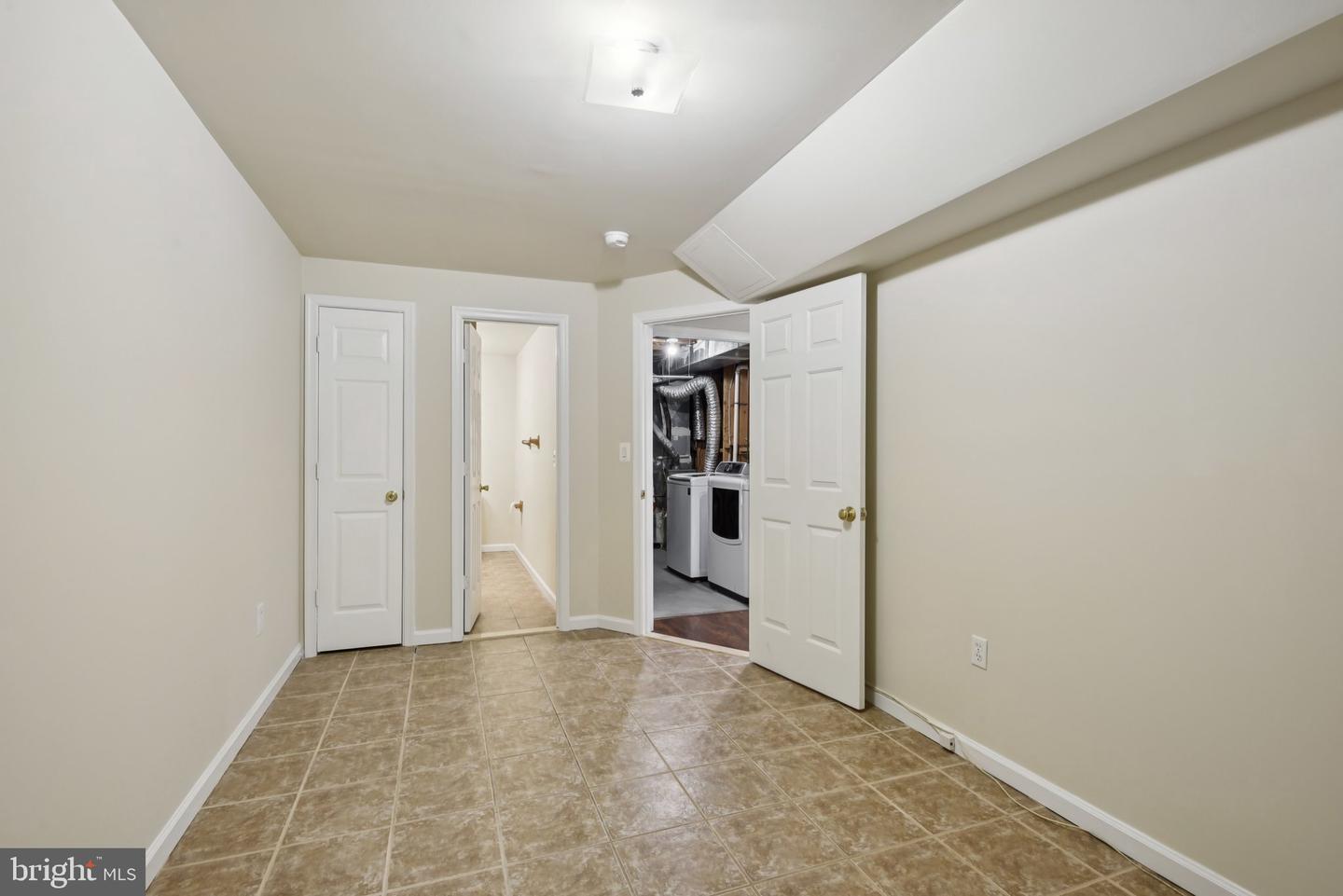 10108 CHESNEY DR, SPOTSYLVANIA, Virginia 22553, 4 Bedrooms Bedrooms, ,3 BathroomsBathrooms,Residential,For sale,10108 CHESNEY DR,VASP2034822 MLS # VASP2034822