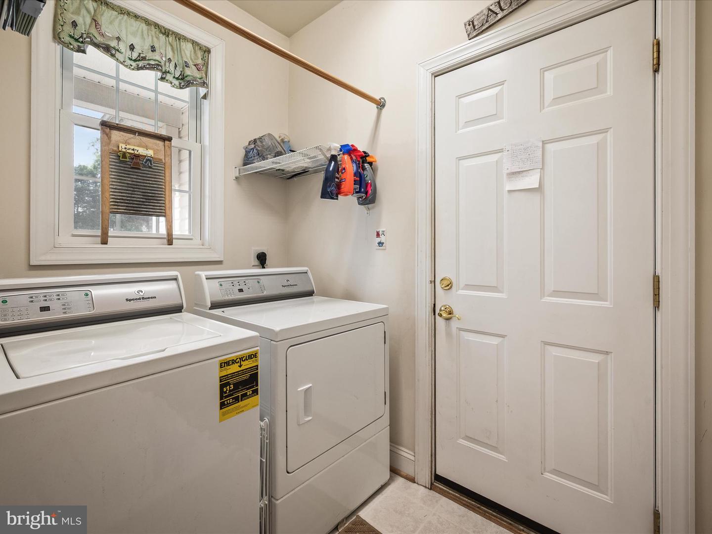 200 HIGH ST, MIDDLETOWN, Virginia 22645, 4 Bedrooms Bedrooms, ,2 BathroomsBathrooms,Residential,For sale,200 HIGH ST,VAFV2035534 MLS # VAFV2035534