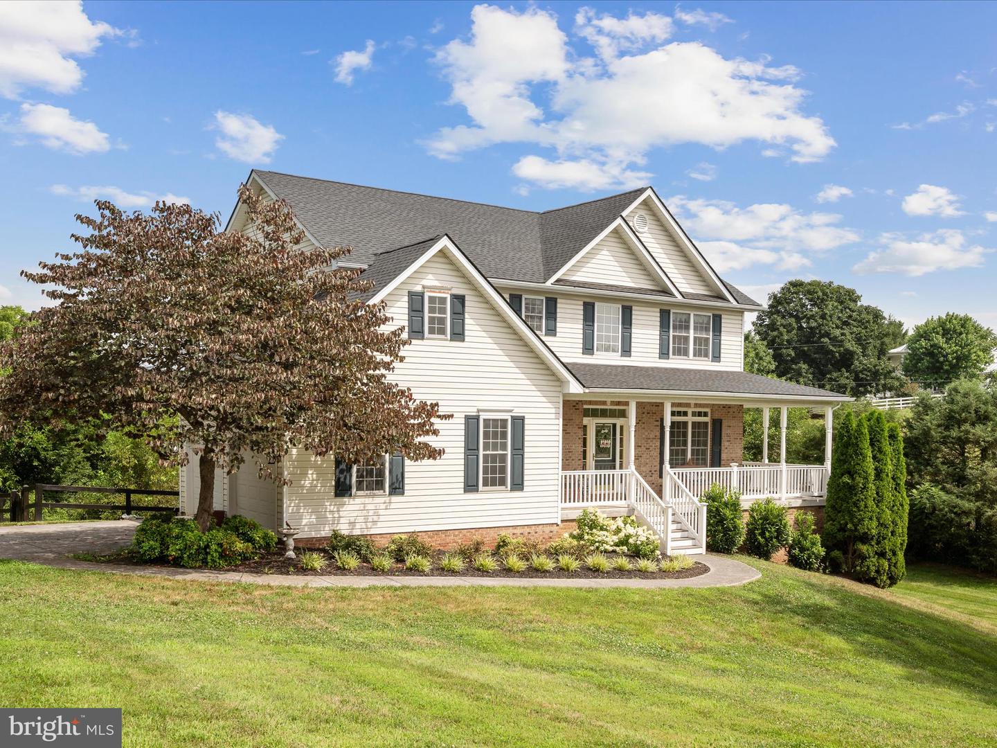 200 HIGH ST, MIDDLETOWN, Virginia 22645, 4 Bedrooms Bedrooms, ,2 BathroomsBathrooms,Residential,For sale,200 HIGH ST,VAFV2035534 MLS # VAFV2035534