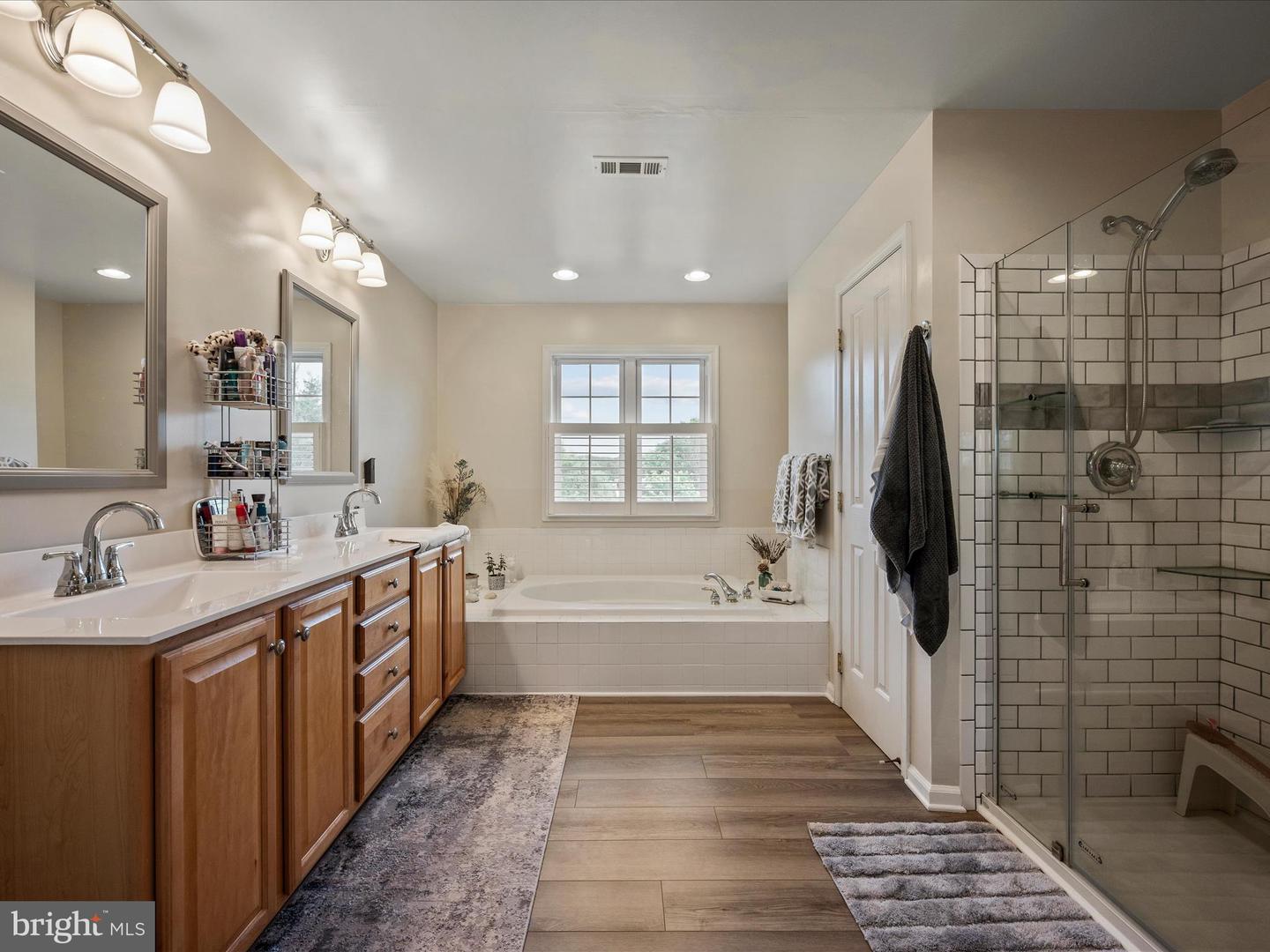 200 HIGH ST, MIDDLETOWN, Virginia 22645, 4 Bedrooms Bedrooms, ,2 BathroomsBathrooms,Residential,For sale,200 HIGH ST,VAFV2035534 MLS # VAFV2035534