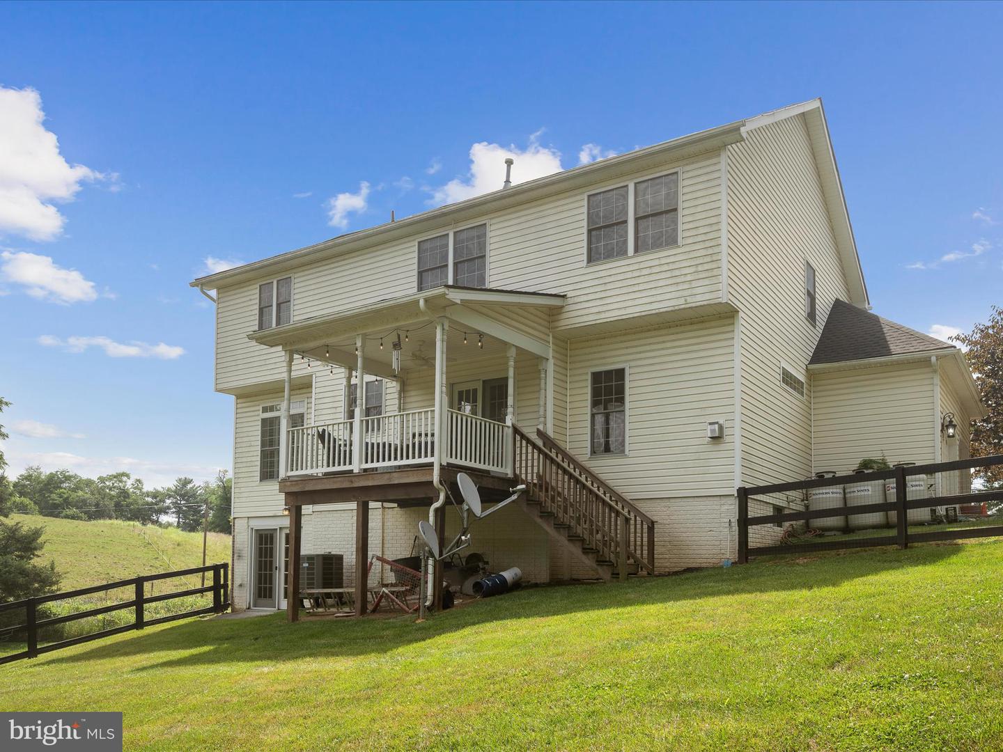 200 HIGH ST, MIDDLETOWN, Virginia 22645, 4 Bedrooms Bedrooms, ,2 BathroomsBathrooms,Residential,For sale,200 HIGH ST,VAFV2035534 MLS # VAFV2035534