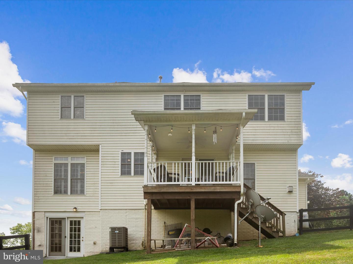 200 HIGH ST, MIDDLETOWN, Virginia 22645, 4 Bedrooms Bedrooms, ,2 BathroomsBathrooms,Residential,For sale,200 HIGH ST,VAFV2035534 MLS # VAFV2035534