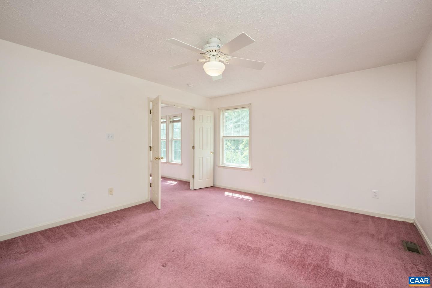 114 MEADOW GREEN CT, AMHERST, Virginia 24521, 3 Bedrooms Bedrooms, ,2 BathroomsBathrooms,Residential,For sale,114 MEADOW GREEN CT,666937 MLS # 666937