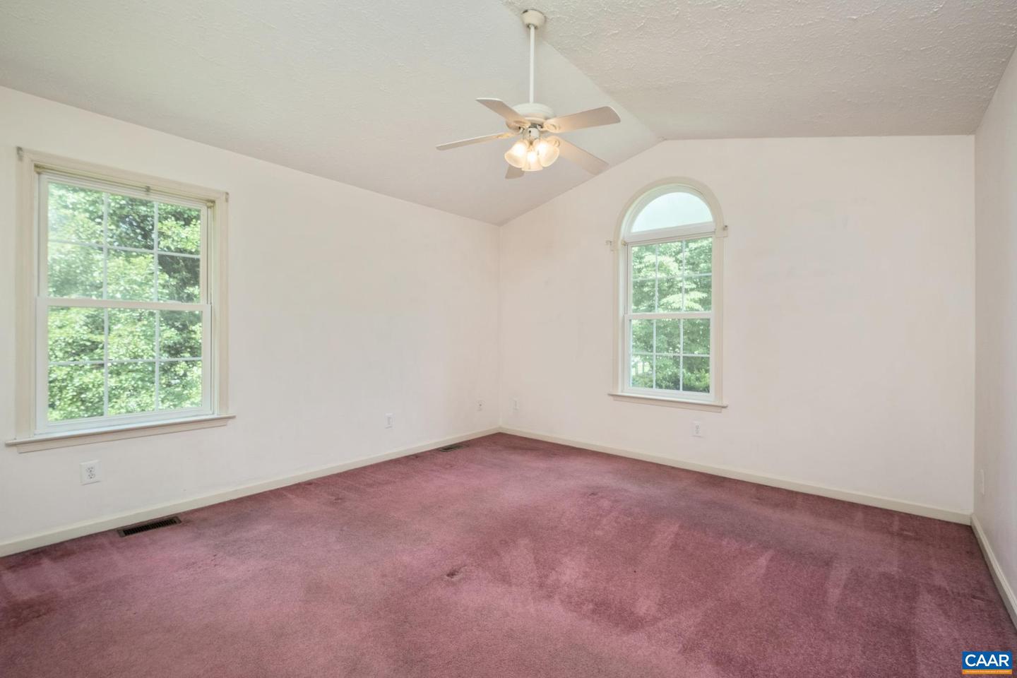 114 MEADOW GREEN CT, AMHERST, Virginia 24521, 3 Bedrooms Bedrooms, ,2 BathroomsBathrooms,Residential,For sale,114 MEADOW GREEN CT,666937 MLS # 666937