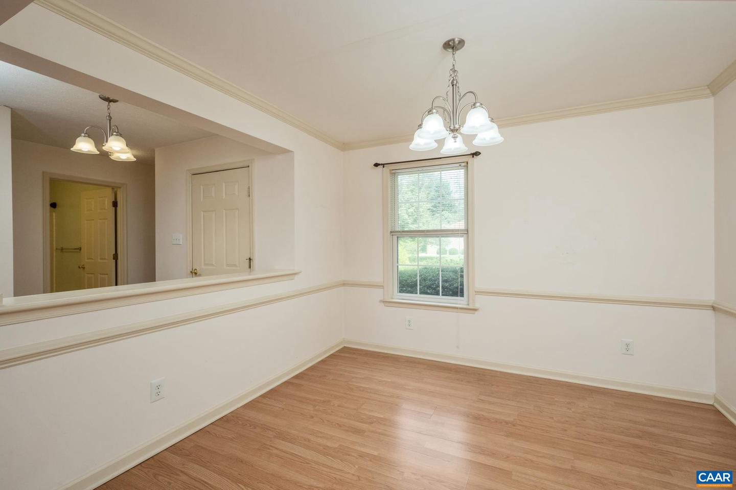 114 MEADOW GREEN CT, AMHERST, Virginia 24521, 3 Bedrooms Bedrooms, ,2 BathroomsBathrooms,Residential,For sale,114 MEADOW GREEN CT,666937 MLS # 666937