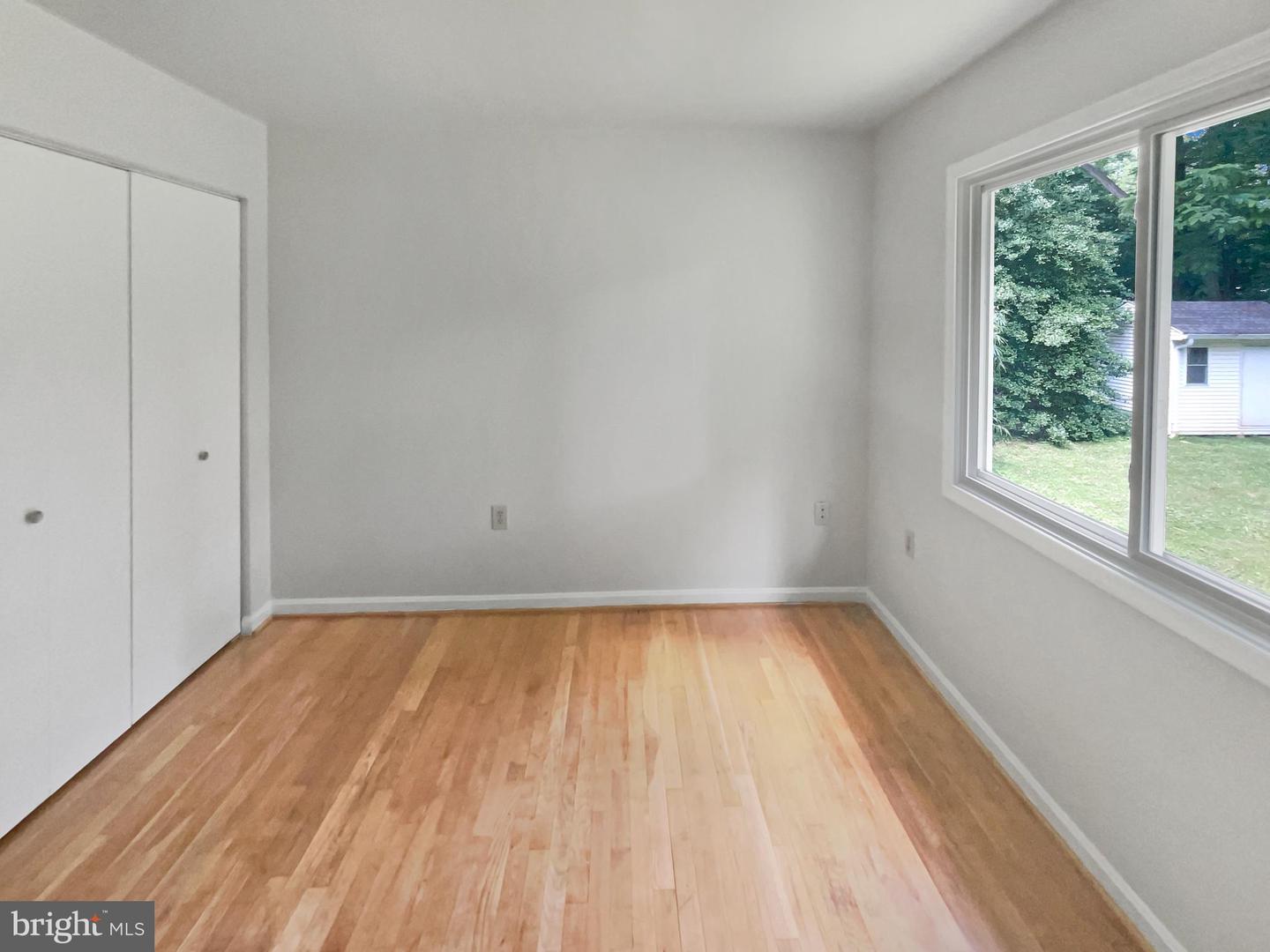 9604 BRADDOCK RD, FAIRFAX, Virginia 22032, 5 Bedrooms Bedrooms, ,2 BathroomsBathrooms,Residential,For sale,9604 BRADDOCK RD,VAFX2256524 MLS # VAFX2256524