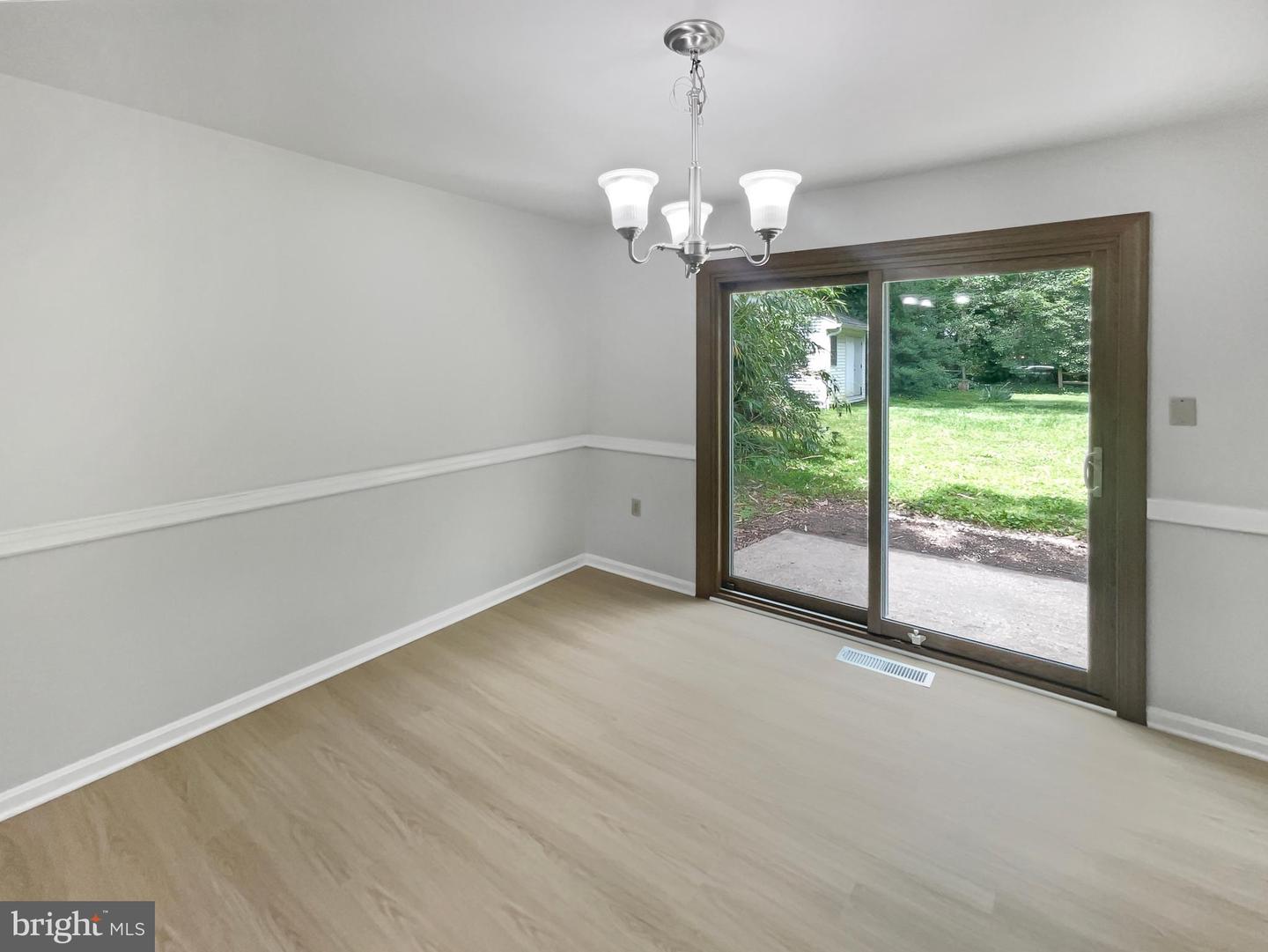 9604 BRADDOCK RD, FAIRFAX, Virginia 22032, 5 Bedrooms Bedrooms, ,2 BathroomsBathrooms,Residential,For sale,9604 BRADDOCK RD,VAFX2256524 MLS # VAFX2256524
