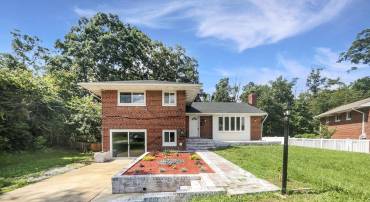 5716 GLENMULLEN PL, ALEXANDRIA, Virginia 22303, 4 Bedrooms Bedrooms, ,2 BathroomsBathrooms,Residential,For sale,5716 GLENMULLEN PL,VAFX2256526 MLS # VAFX2256526