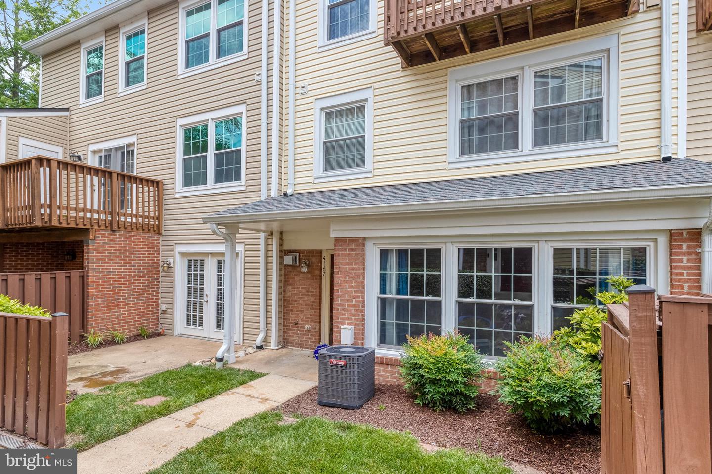 4167 CHURCHMAN WAY, WOODBRIDGE, Virginia 22192, 3 Bedrooms Bedrooms, ,2 BathroomsBathrooms,Residential,For sale,4167 CHURCHMAN WAY,VAPW2099654 MLS # VAPW2099654