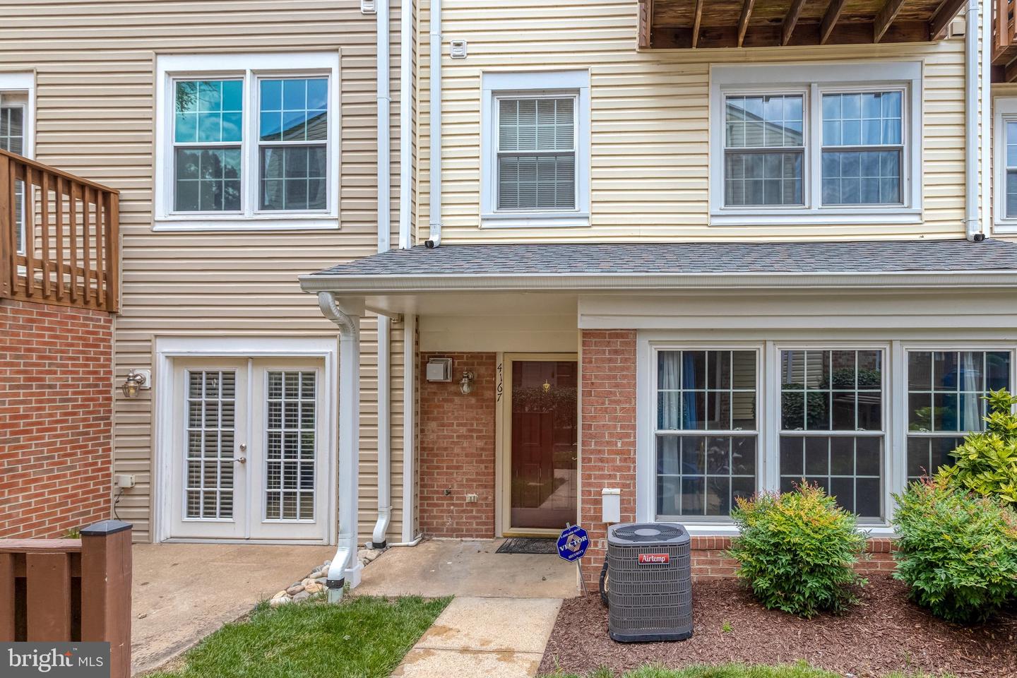 4167 CHURCHMAN WAY, WOODBRIDGE, Virginia 22192, 3 Bedrooms Bedrooms, ,2 BathroomsBathrooms,Residential,For sale,4167 CHURCHMAN WAY,VAPW2099654 MLS # VAPW2099654