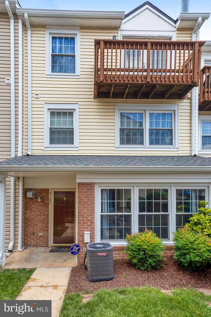 4167 CHURCHMAN WAY, WOODBRIDGE, Virginia 22192, 3 Bedrooms Bedrooms, ,2 BathroomsBathrooms,Residential,For sale,4167 CHURCHMAN WAY,VAPW2099654 MLS # VAPW2099654
