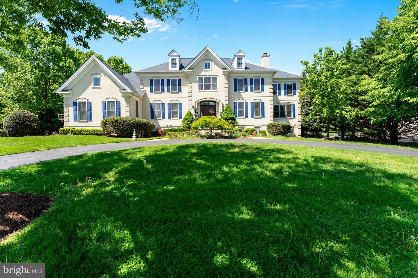 1445 MAYHURST BLVD, MCLEAN, Virginia 22102, 7 Bedrooms Bedrooms, ,8 BathroomsBathrooms,Residential,For sale,1445 MAYHURST BLVD,VAFX2256590 MLS # VAFX2256590