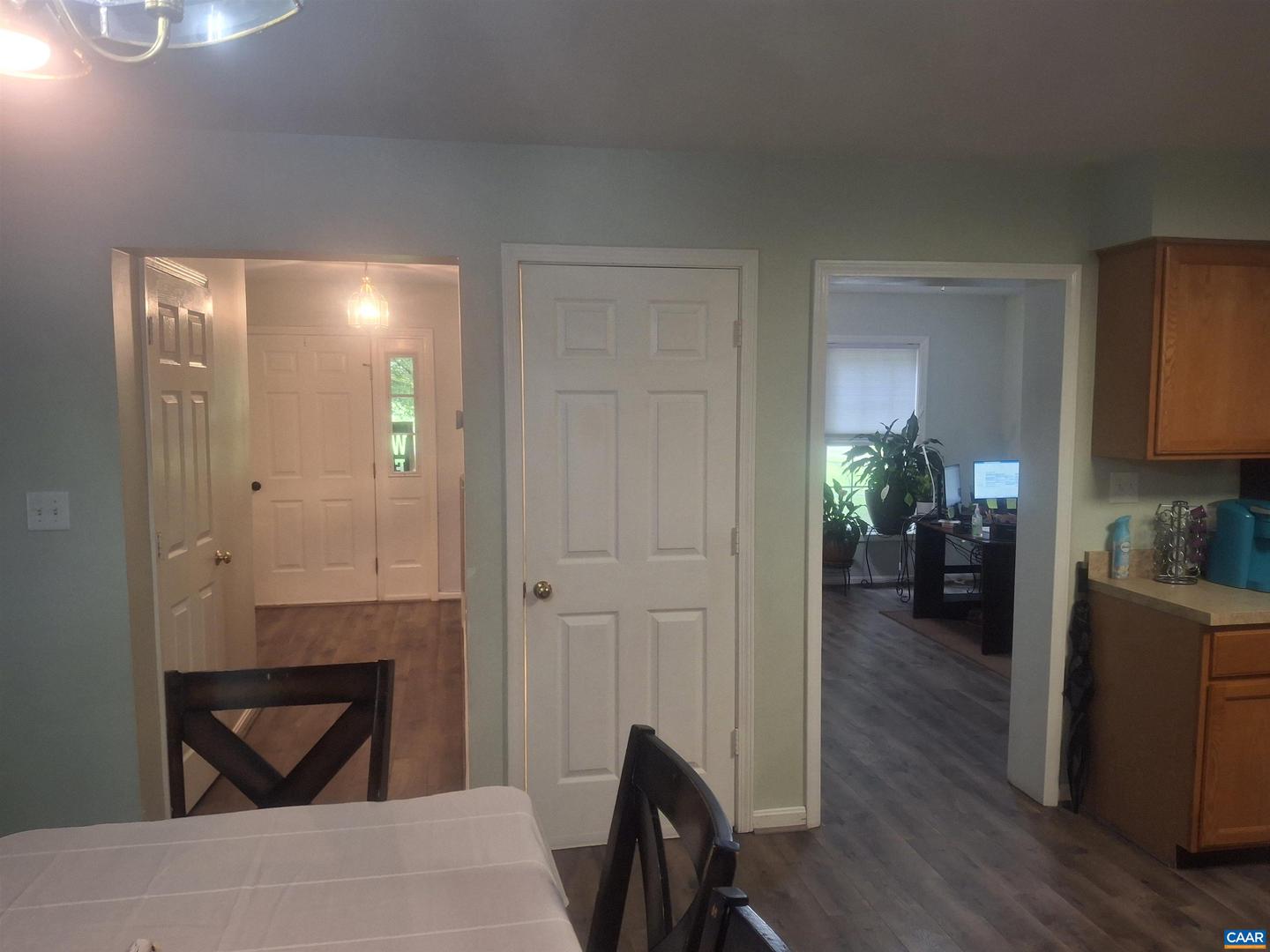 76 OLD CURDSVILLE RD, FARMVILLE, Virginia 23901, 5 Bedrooms Bedrooms, ,2 BathroomsBathrooms,Residential,For sale,76 OLD CURDSVILLE RD,666951 MLS # 666951