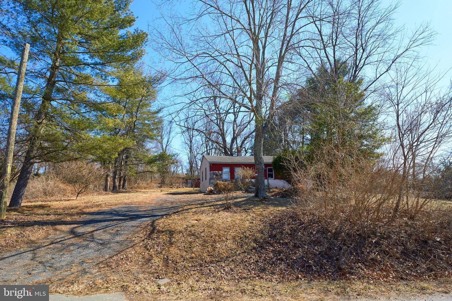 20520 GLEEDSVILLE RD, LEESBURG, Virginia 20175, ,Residential,For sale,20520 GLEEDSVILLE RD,VALO2090466 MLS # VALO2090466
