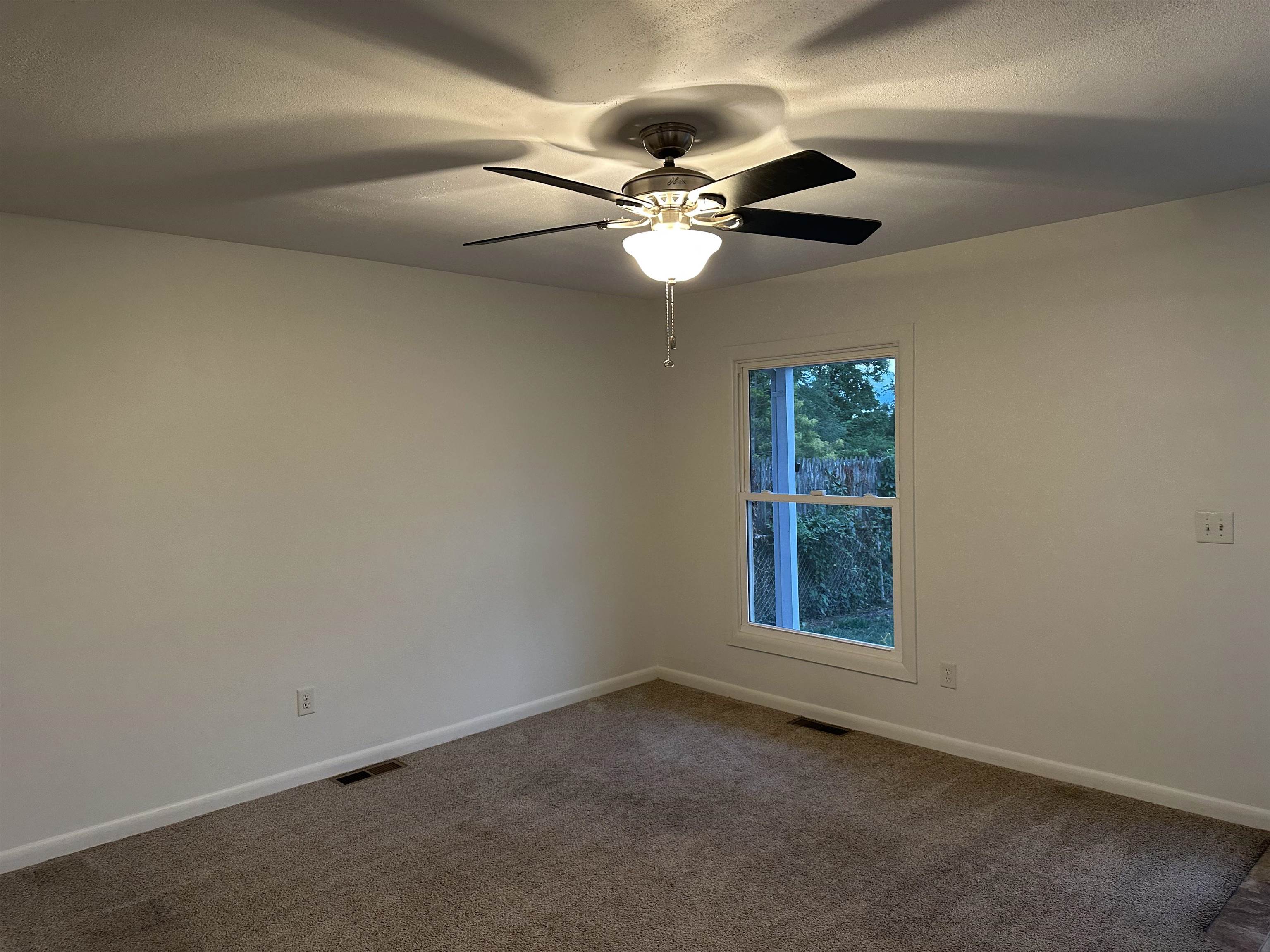 281 ELKIN CIR, WAYNESBORO, Virginia 22980, 3 Bedrooms Bedrooms, ,1 BathroomBathrooms,Residential,281 ELKIN CIR,666954 MLS # 666954
