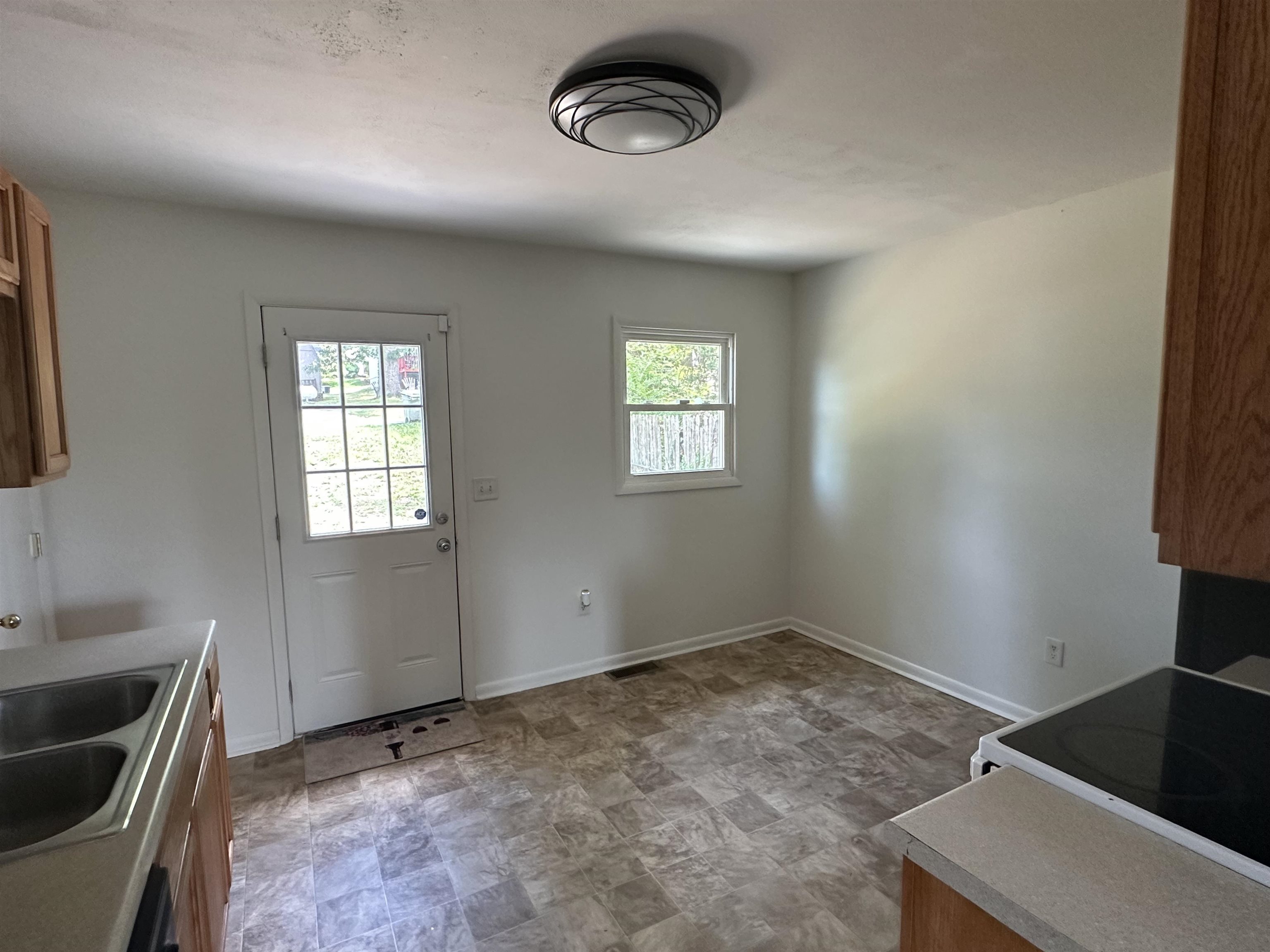 281 ELKIN CIR, WAYNESBORO, Virginia 22980, 3 Bedrooms Bedrooms, ,1 BathroomBathrooms,Residential,281 ELKIN CIR,666954 MLS # 666954