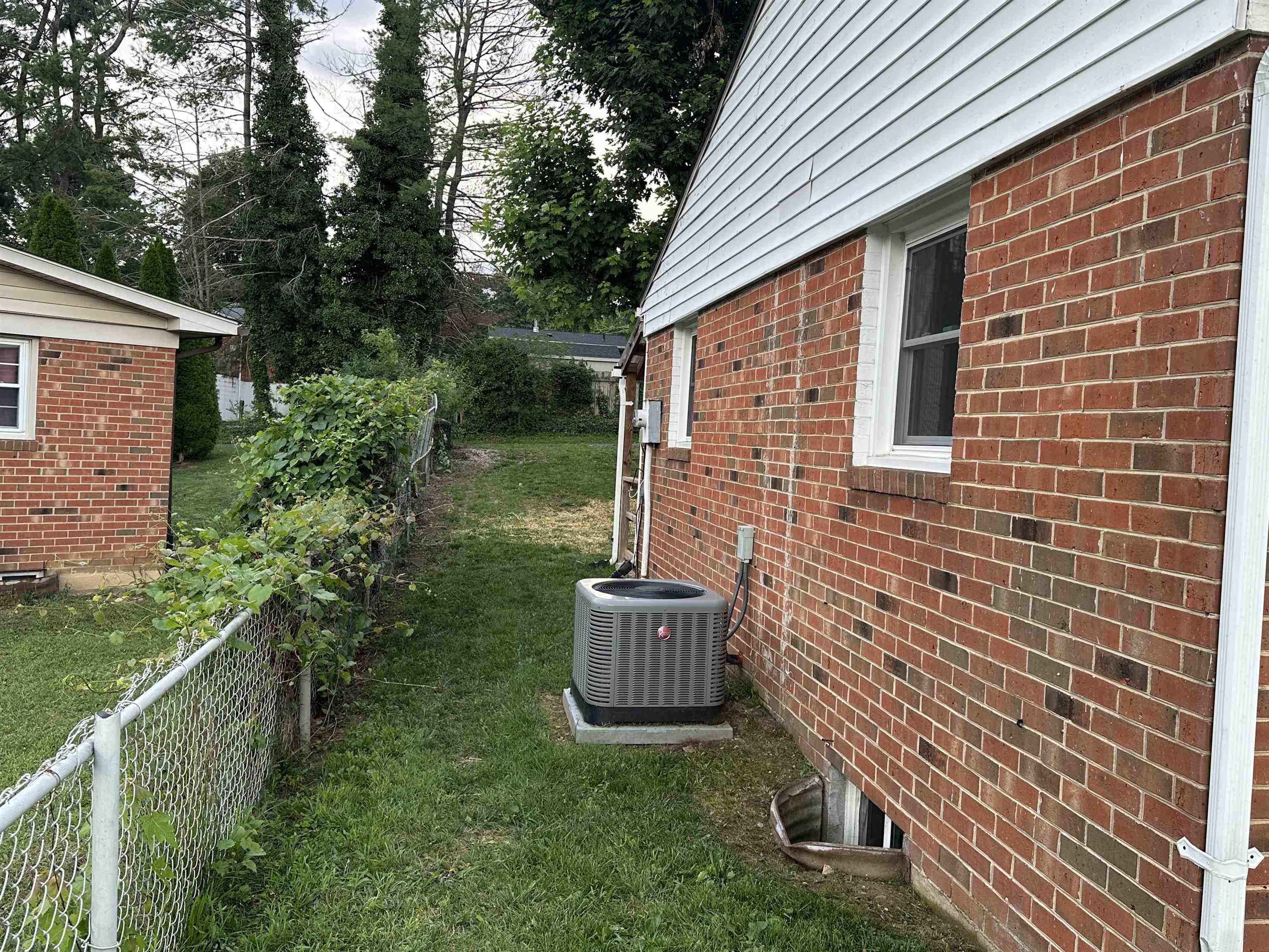 281 ELKIN CIR, WAYNESBORO, Virginia 22980, 3 Bedrooms Bedrooms, ,1 BathroomBathrooms,Residential,281 ELKIN CIR,666954 MLS # 666954