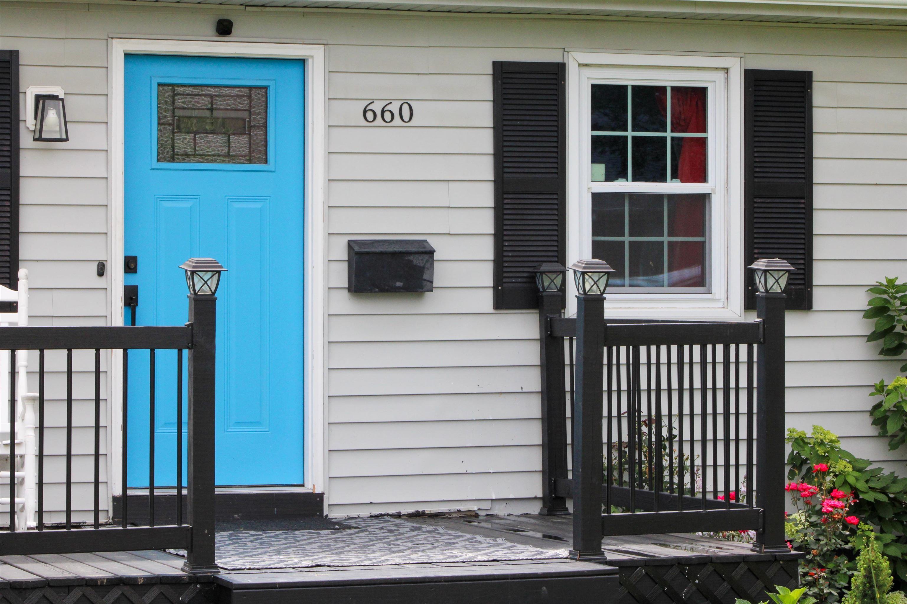 660 N AUGUSTA AVE, WAYNESBORO, Virginia 22980, 3 Bedrooms Bedrooms, ,1 BathroomBathrooms,Residential,660 N AUGUSTA AVE,666956 MLS # 666956