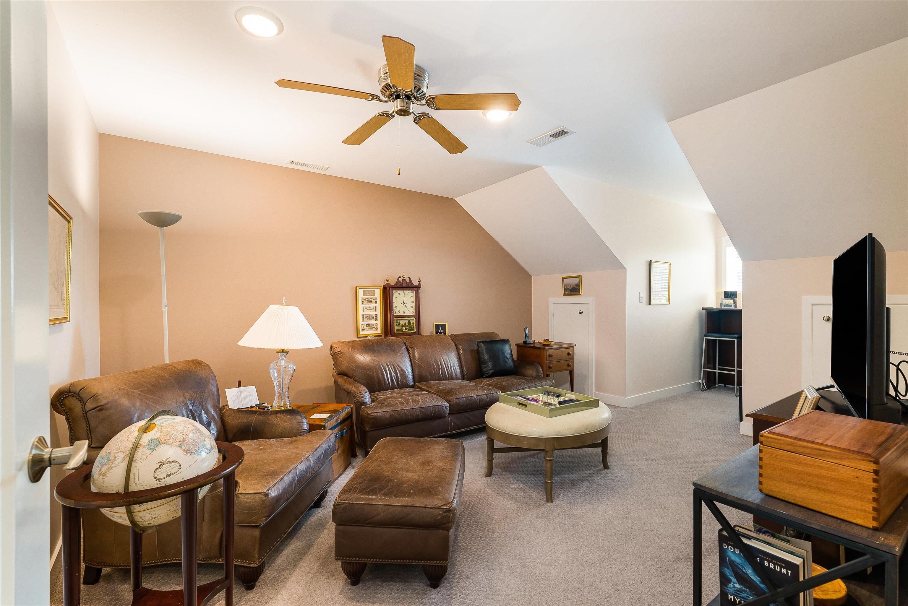 229 FOREST RIDGE RD, STAUNTON, Virginia 24401, 4 Bedrooms Bedrooms, ,2 BathroomsBathrooms,Residential,229 FOREST RIDGE RD,666958 MLS # 666958