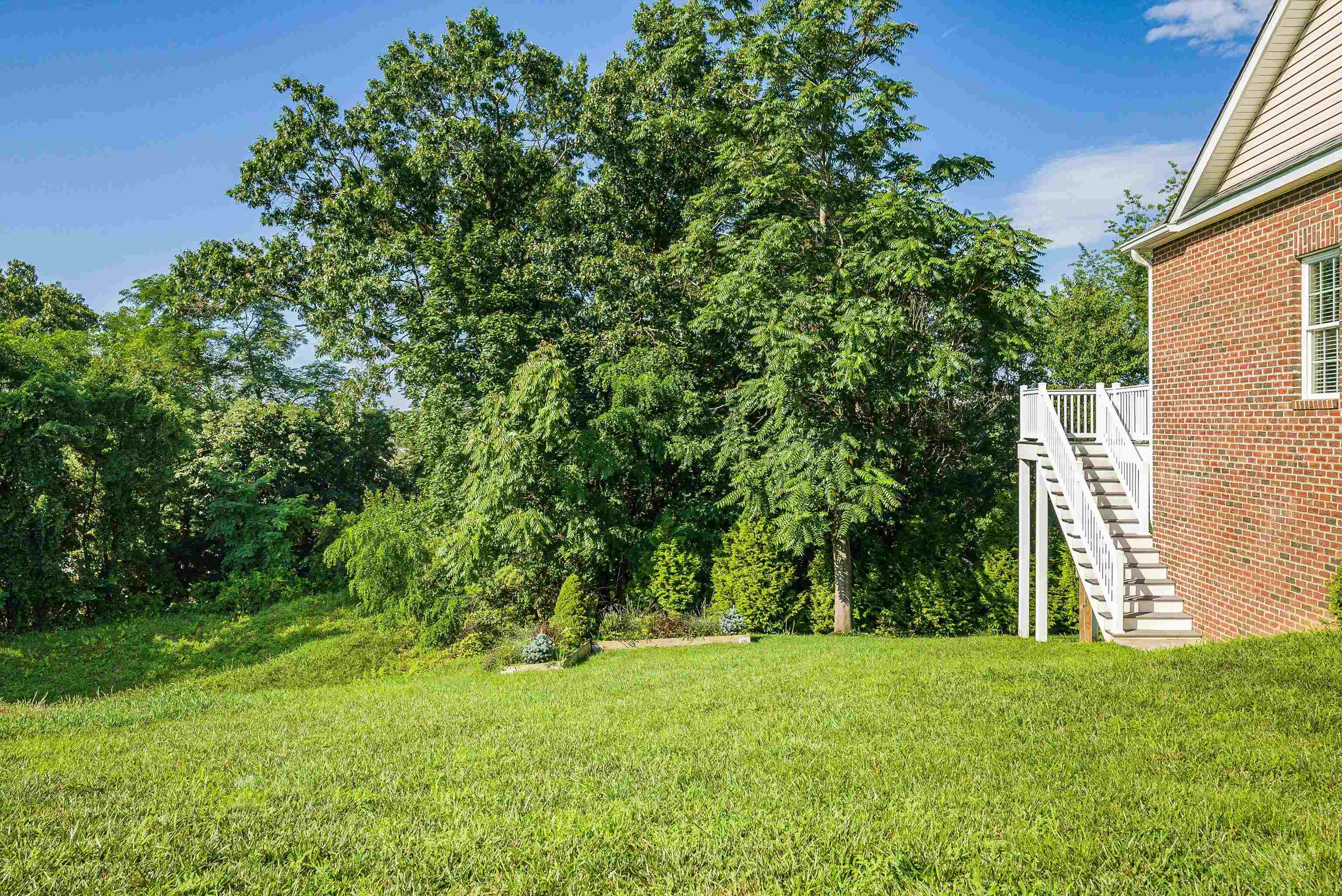 229 FOREST RIDGE RD, STAUNTON, Virginia 24401, 4 Bedrooms Bedrooms, ,2 BathroomsBathrooms,Residential,229 FOREST RIDGE RD,666958 MLS # 666958