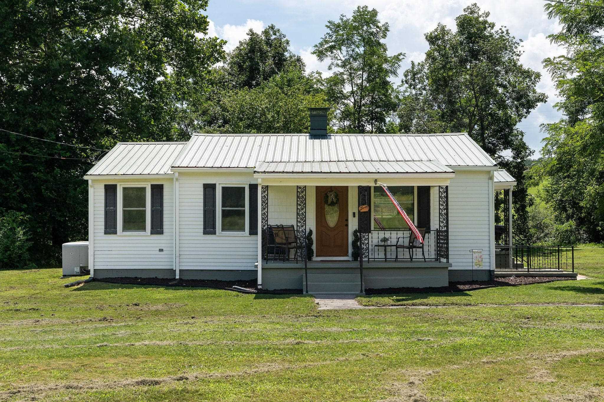 170 RAMSEY GAP RD, GOSHEN, Virginia 24439, 2 Bedrooms Bedrooms, ,1 BathroomBathrooms,Residential,170 RAMSEY GAP RD,666959 MLS # 666959