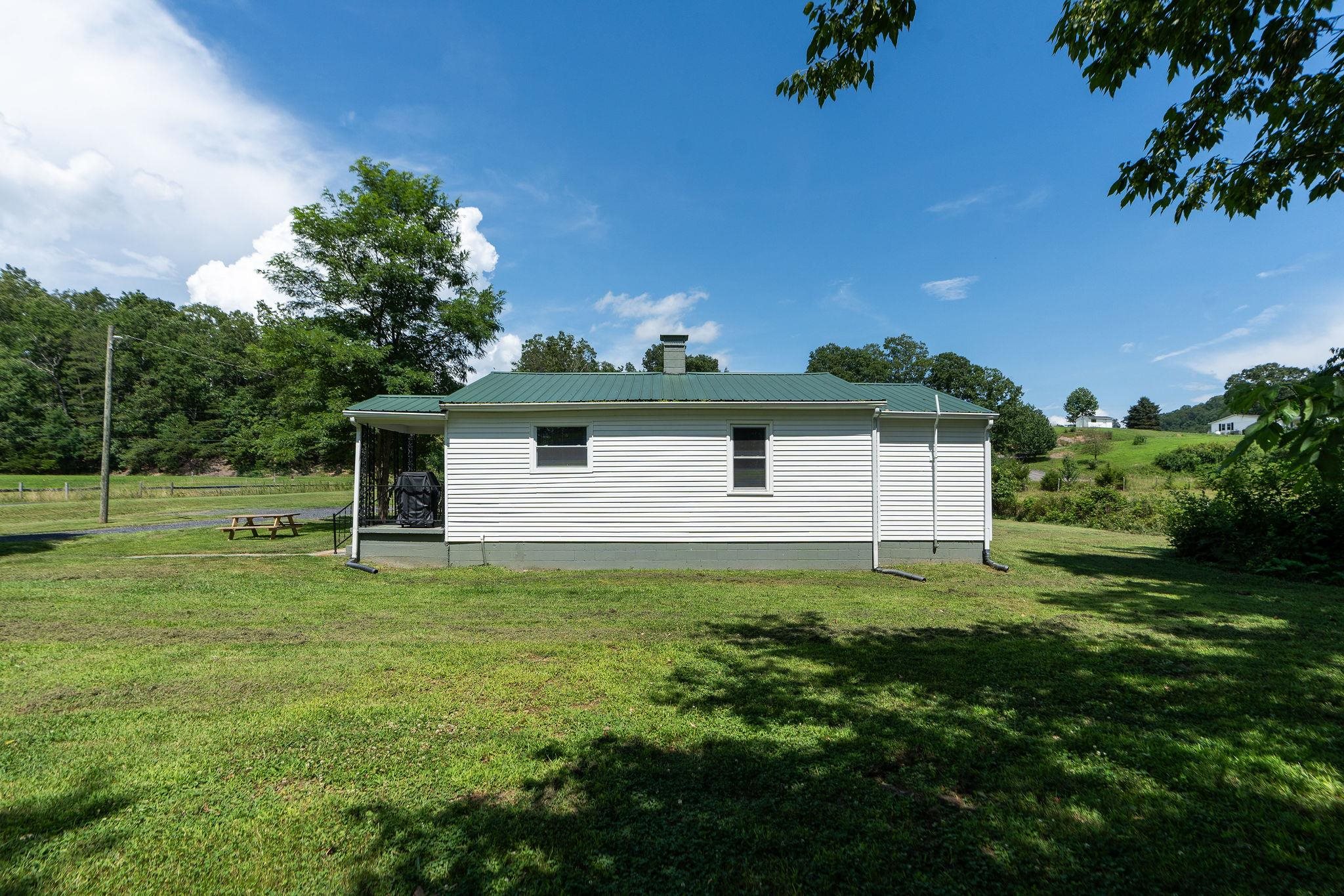 170 RAMSEY GAP RD, GOSHEN, Virginia 24439, 2 Bedrooms Bedrooms, ,1 BathroomBathrooms,Residential,170 RAMSEY GAP RD,666959 MLS # 666959