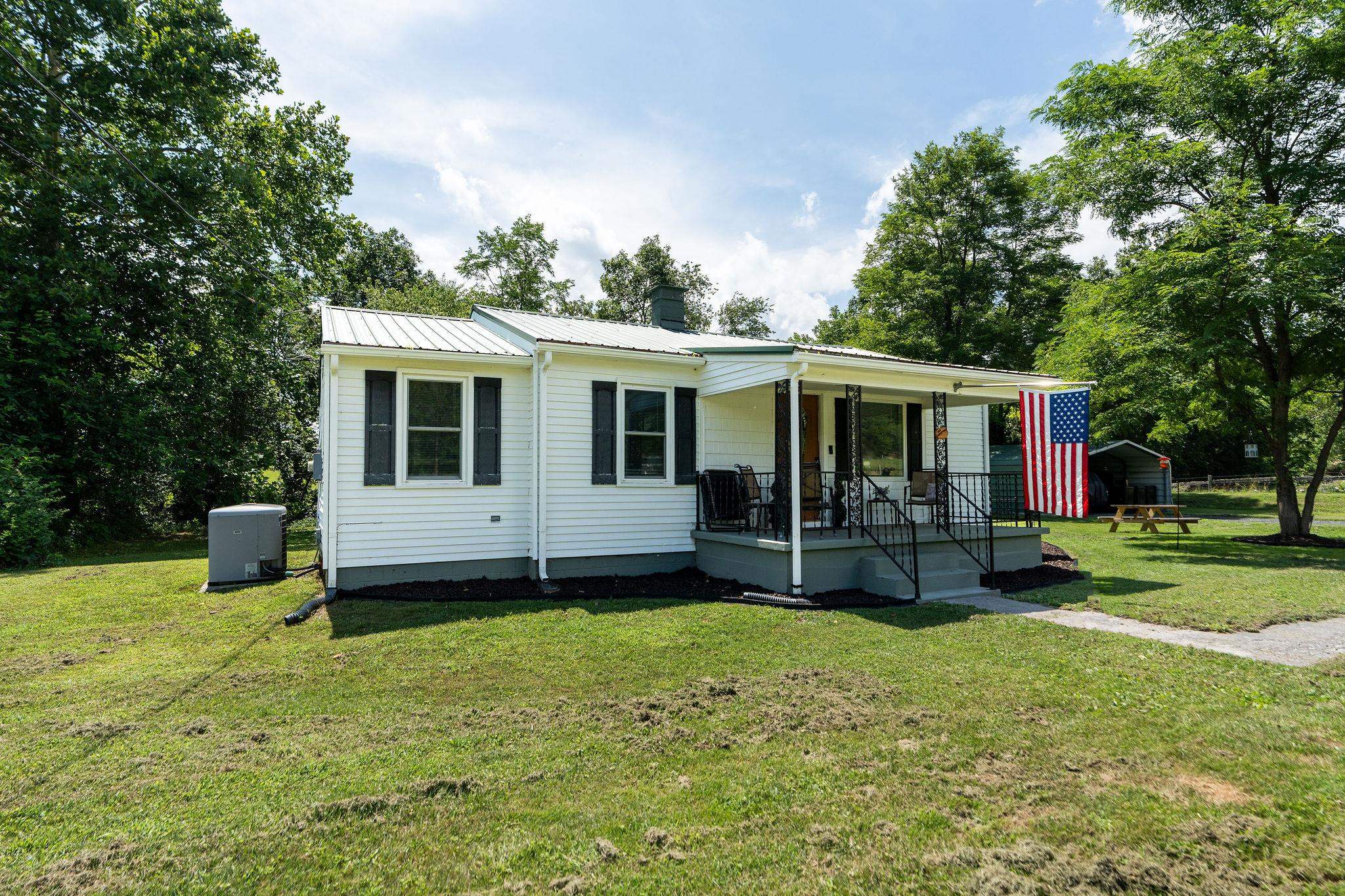 170 RAMSEY GAP RD, GOSHEN, Virginia 24439, 2 Bedrooms Bedrooms, ,1 BathroomBathrooms,Residential,170 RAMSEY GAP RD,666959 MLS # 666959
