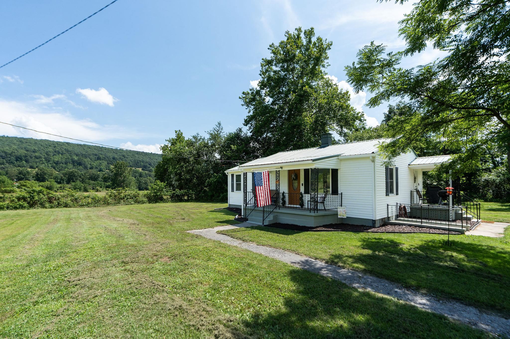170 RAMSEY GAP RD, GOSHEN, Virginia 24439, 2 Bedrooms Bedrooms, ,1 BathroomBathrooms,Residential,170 RAMSEY GAP RD,666959 MLS # 666959