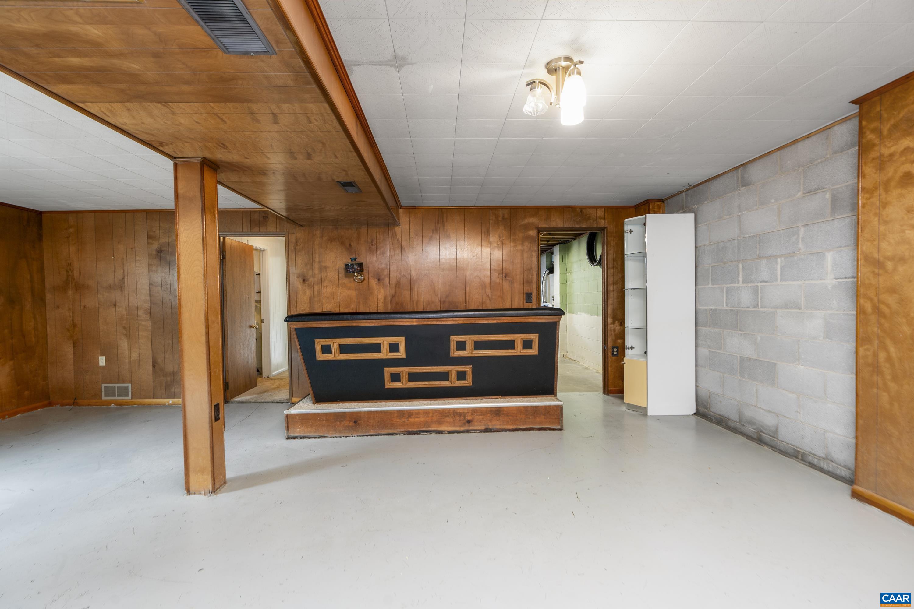 814 N COALTER ST, STAUNTON, Virginia 24401, 4 Bedrooms Bedrooms, ,3 BathroomsBathrooms,Residential,814 N COALTER ST,666960 MLS # 666960
