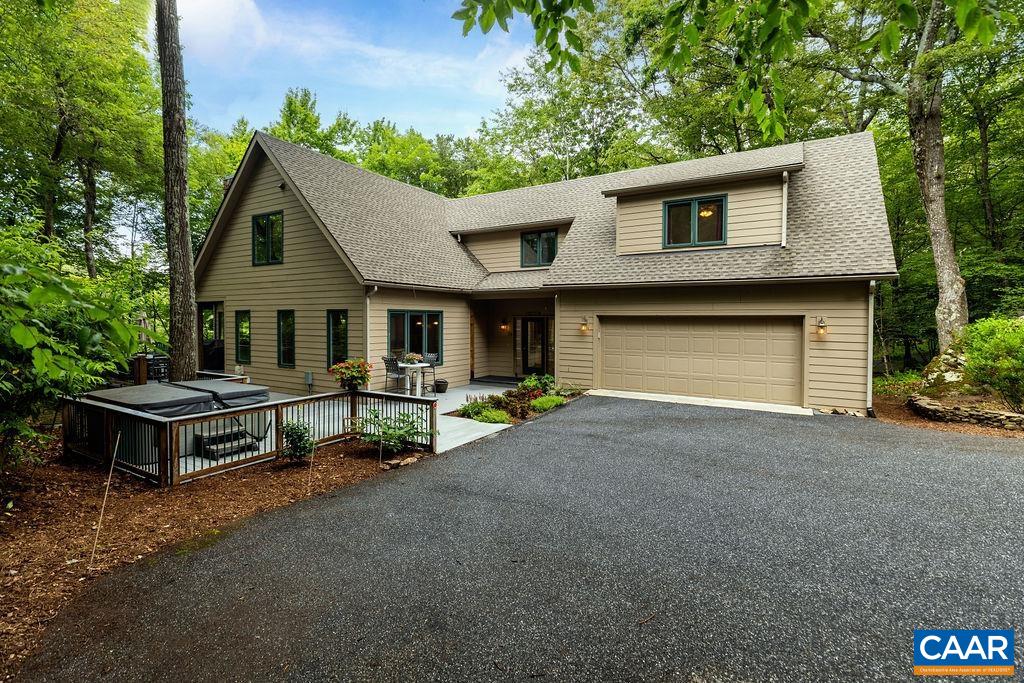 74 GRAY BIRCH LN, WINTERGREEN RESORT, Virginia 22967, 5 Bedrooms Bedrooms, ,3 BathroomsBathrooms,Residential,74 GRAY BIRCH LN,666961 MLS # 666961