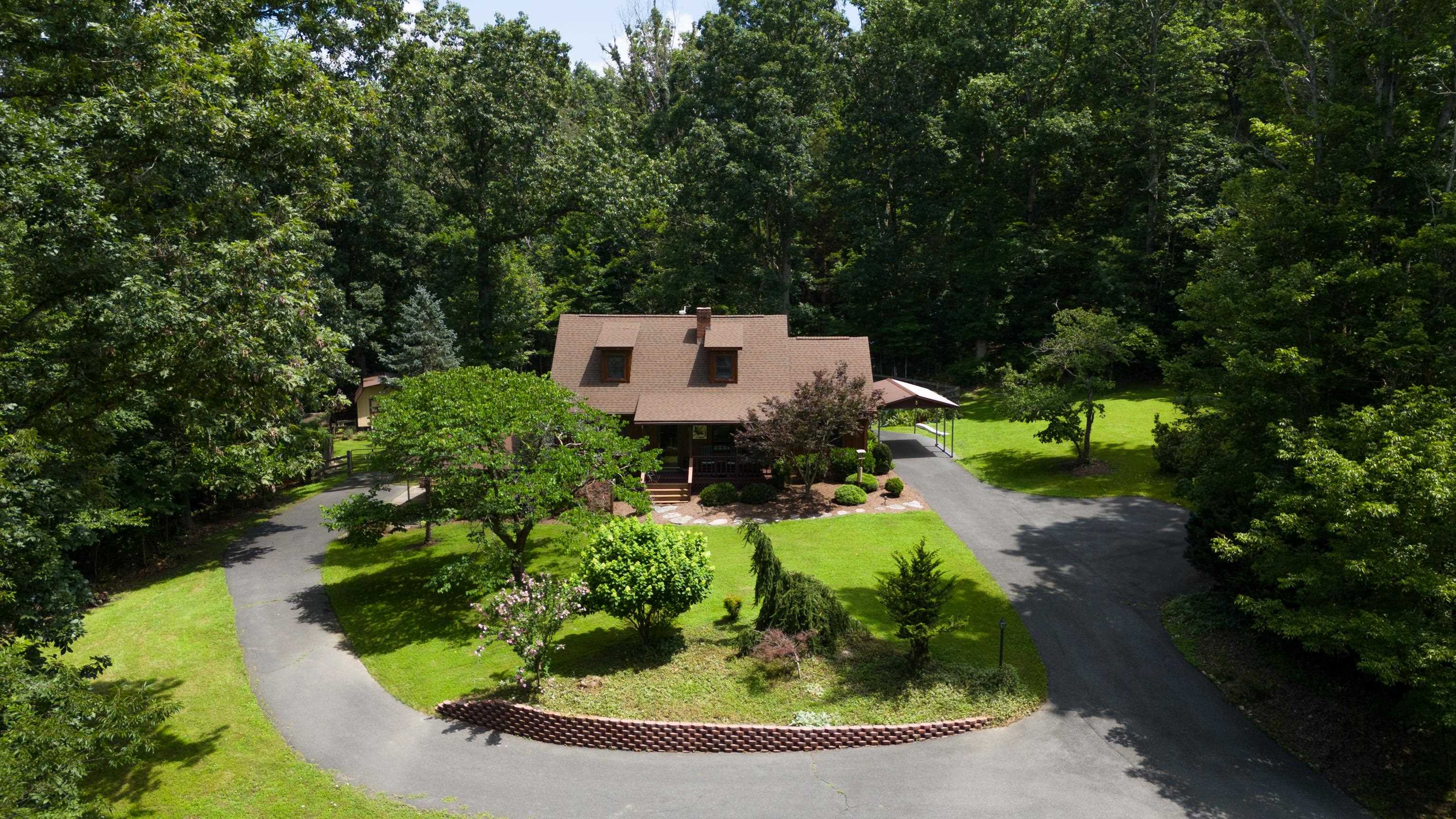 778 LEBANON CHURCH RD, MOUNT SIDNEY, Virginia 24467, 3 Bedrooms Bedrooms, ,2 BathroomsBathrooms,Residential,5 ACRES OF PURE CALM LIVING,778 LEBANON CHURCH RD,666976 MLS # 666976