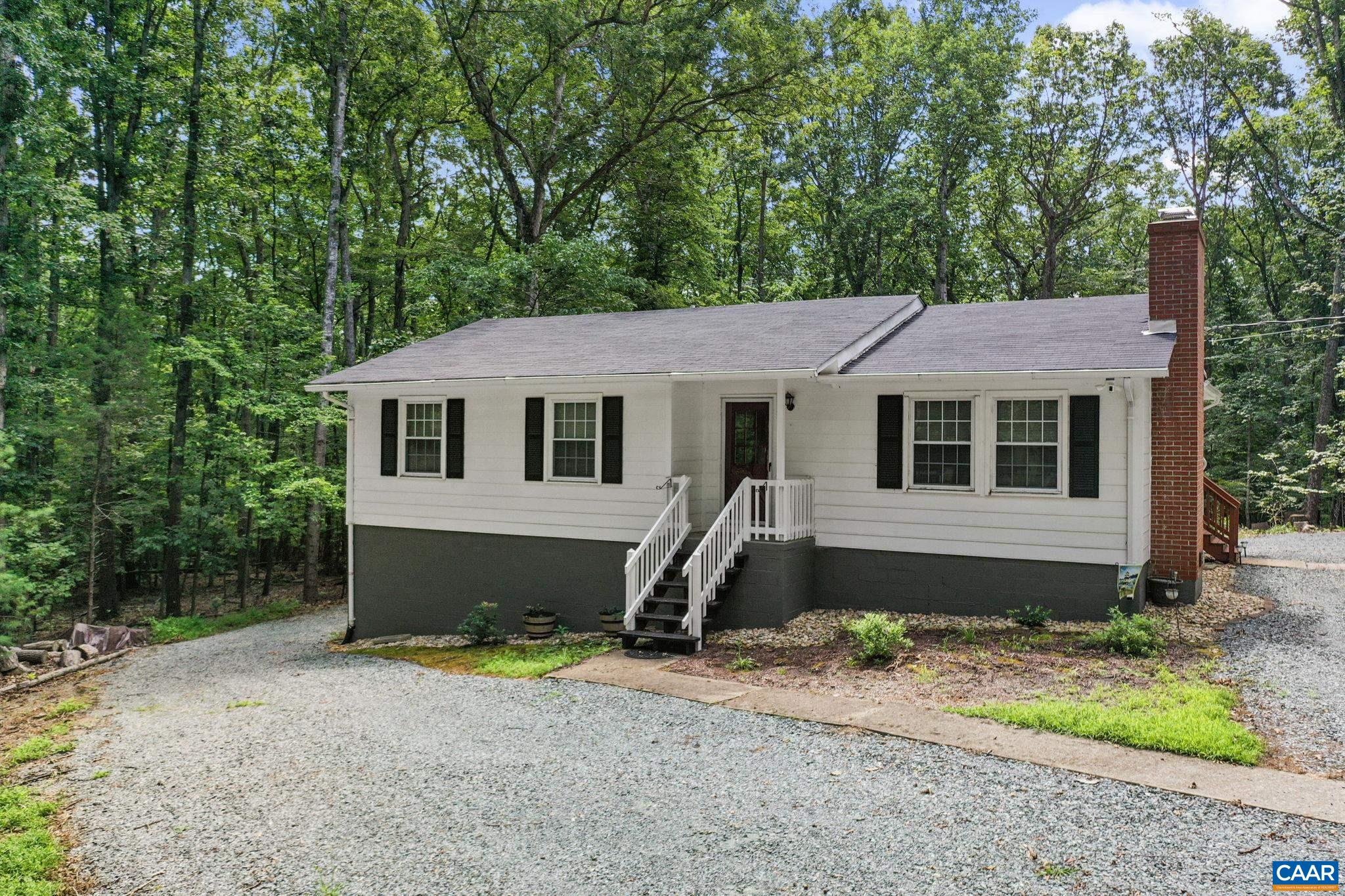 4489 WOODS EDGE RD, TROY, Virginia 22974, 3 Bedrooms Bedrooms, ,2 BathroomsBathrooms,Residential,4489 WOODS EDGE RD,666977 MLS # 666977