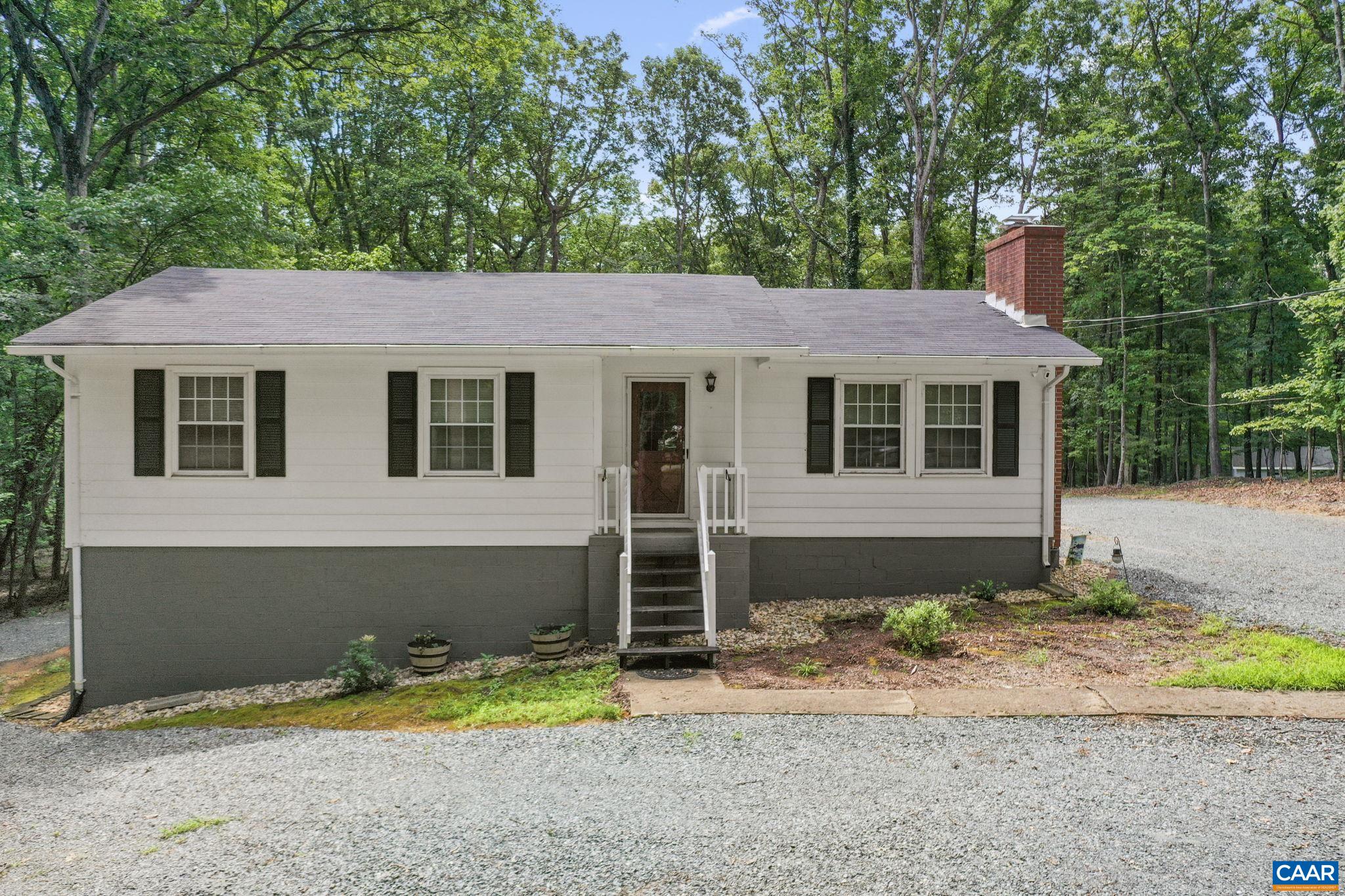 4489 WOODS EDGE RD, TROY, Virginia 22974, 3 Bedrooms Bedrooms, ,2 BathroomsBathrooms,Residential,4489 WOODS EDGE RD,666977 MLS # 666977