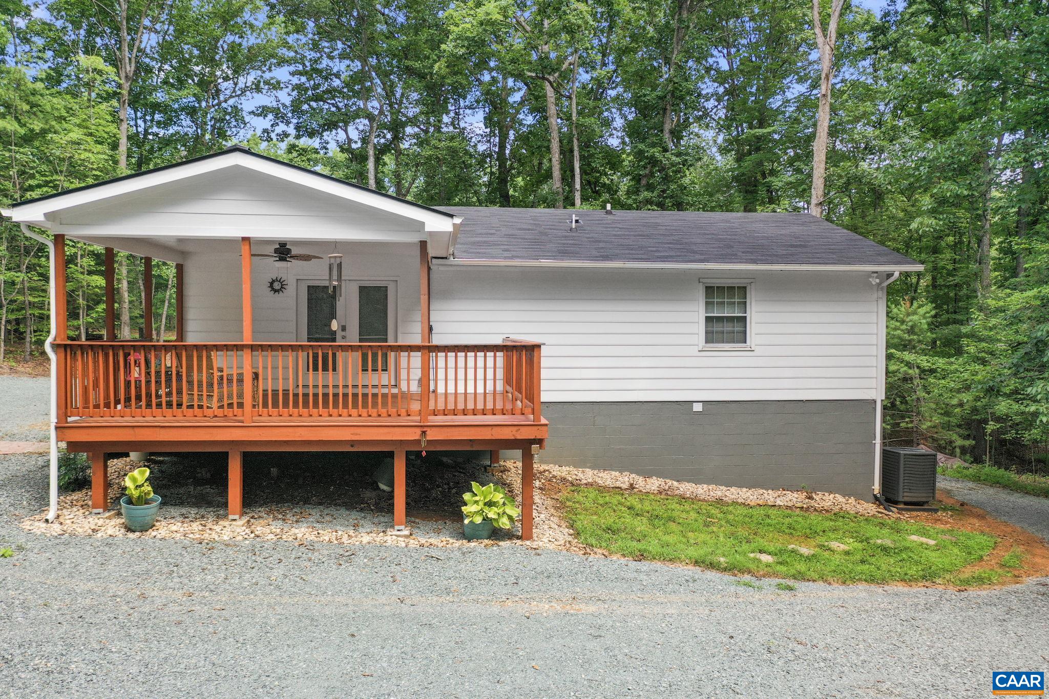 4489 WOODS EDGE RD, TROY, Virginia 22974, 3 Bedrooms Bedrooms, ,2 BathroomsBathrooms,Residential,4489 WOODS EDGE RD,666977 MLS # 666977