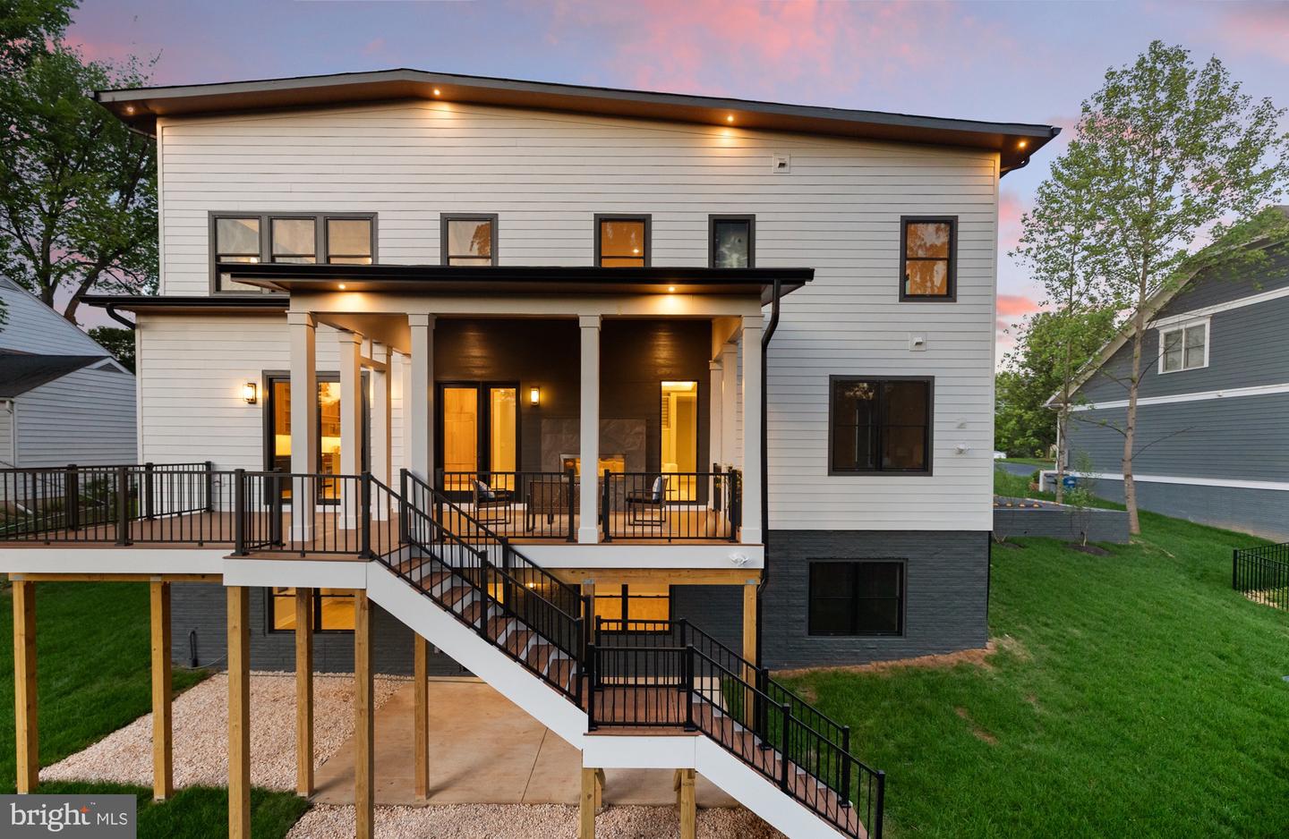 1052 BALLS HILL RD, MCLEAN, Virginia 22101, 6 Bedrooms Bedrooms, ,6 BathroomsBathrooms,Residential,For sale,1052 BALLS HILL RD,VAFX2243748 MLS # VAFX2243748