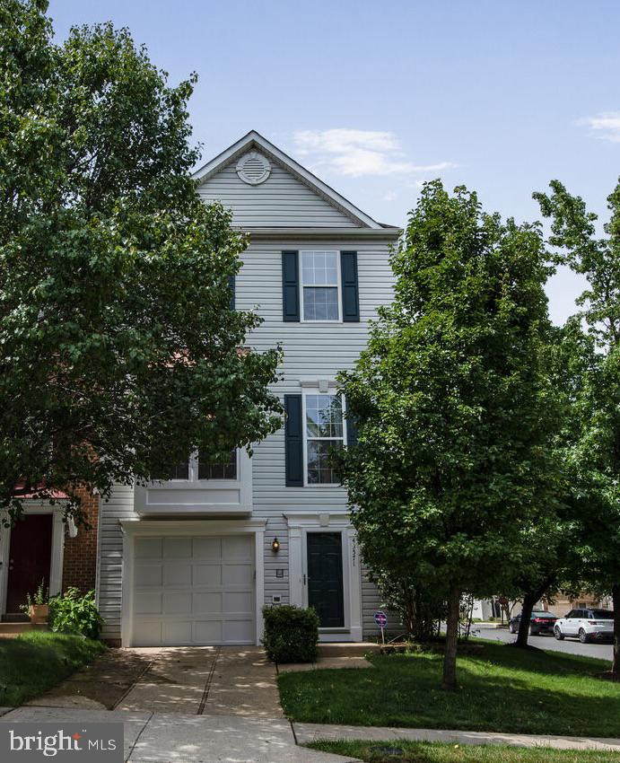 45571 TRESTLE TER, STERLING, Virginia 20166, 2 Bedrooms Bedrooms, ,2 BathroomsBathrooms,Residential,For sale,45571 TRESTLE TER,VALO2098772 MLS # VALO2098772