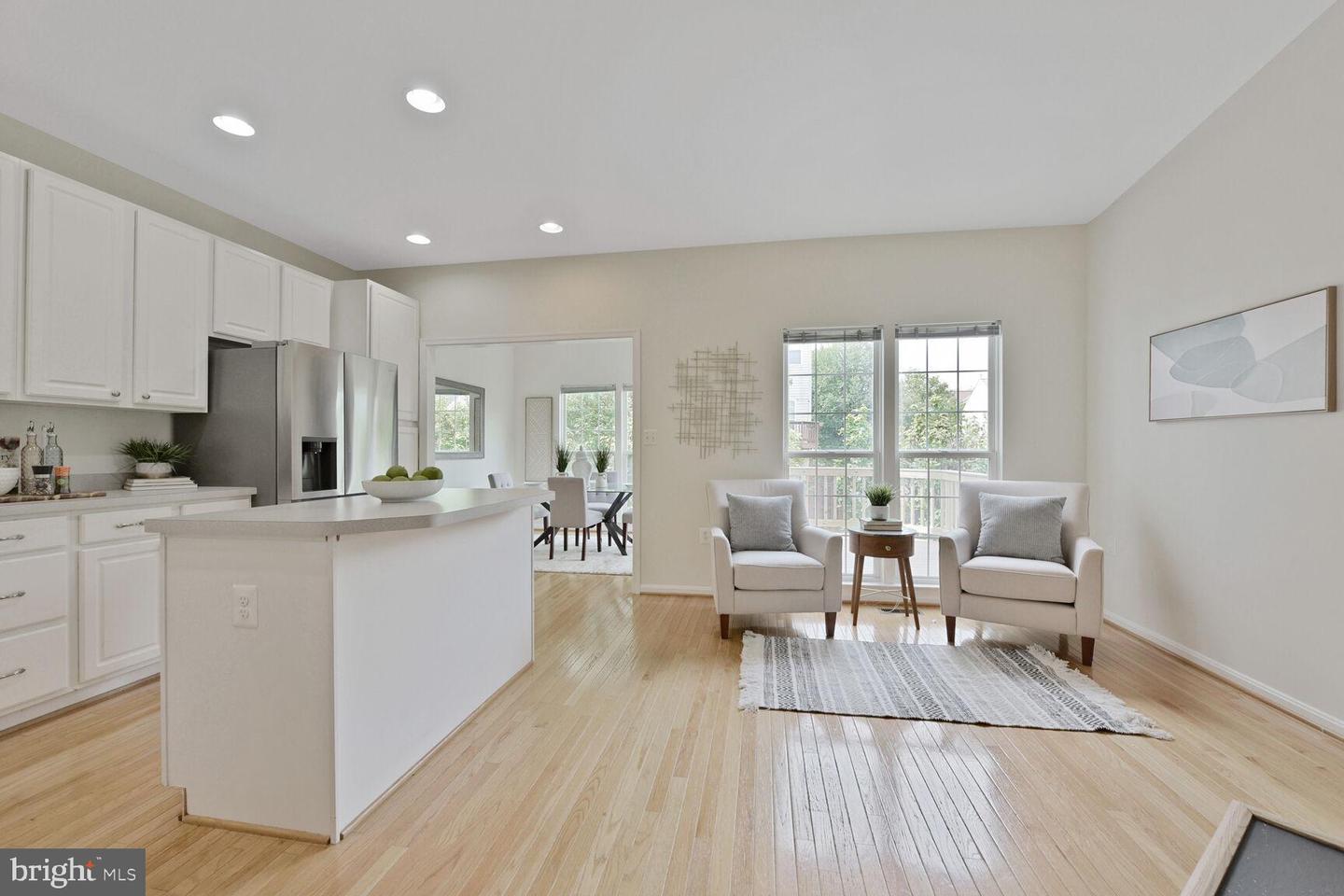 45571 TRESTLE TER, STERLING, Virginia 20166, 2 Bedrooms Bedrooms, ,2 BathroomsBathrooms,Residential,For sale,45571 TRESTLE TER,VALO2098772 MLS # VALO2098772
