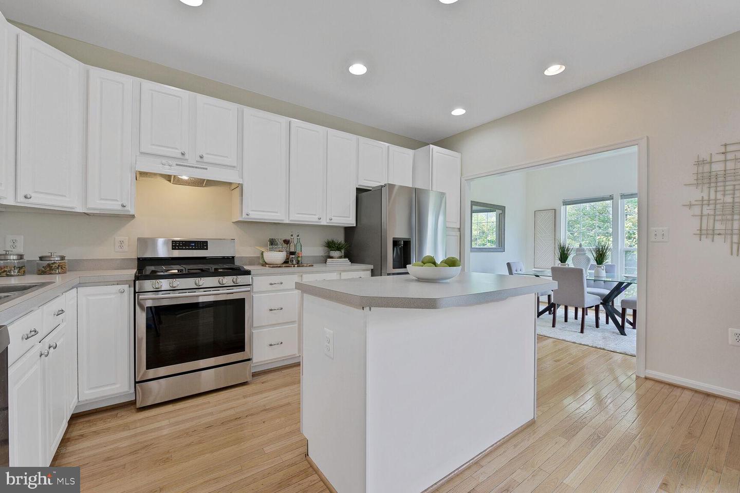 45571 TRESTLE TER, STERLING, Virginia 20166, 2 Bedrooms Bedrooms, ,2 BathroomsBathrooms,Residential,For sale,45571 TRESTLE TER,VALO2098772 MLS # VALO2098772