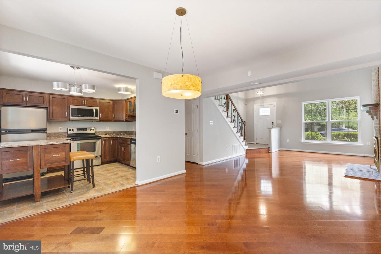 5596 NEDDLETON AVE, WOODBRIDGE, Virginia 22193, 3 Bedrooms Bedrooms, ,2 BathroomsBathrooms,Residential,For sale,5596 NEDDLETON AVE,VAPW2097174 MLS # VAPW2097174