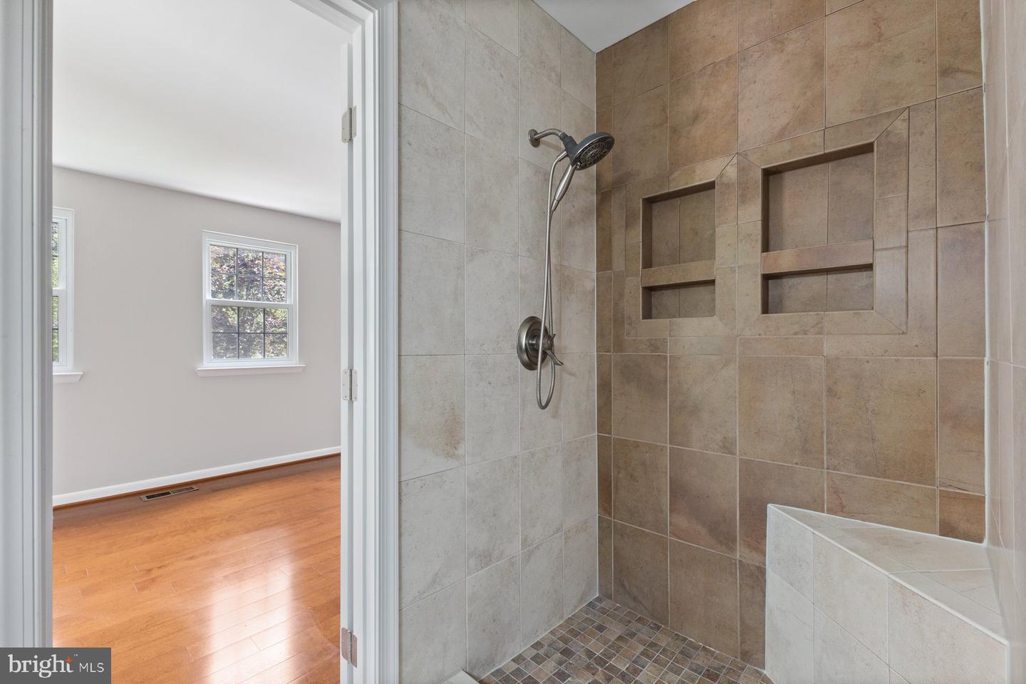 5596 NEDDLETON AVE, WOODBRIDGE, Virginia 22193, 3 Bedrooms Bedrooms, ,2 BathroomsBathrooms,Residential,For sale,5596 NEDDLETON AVE,VAPW2097174 MLS # VAPW2097174