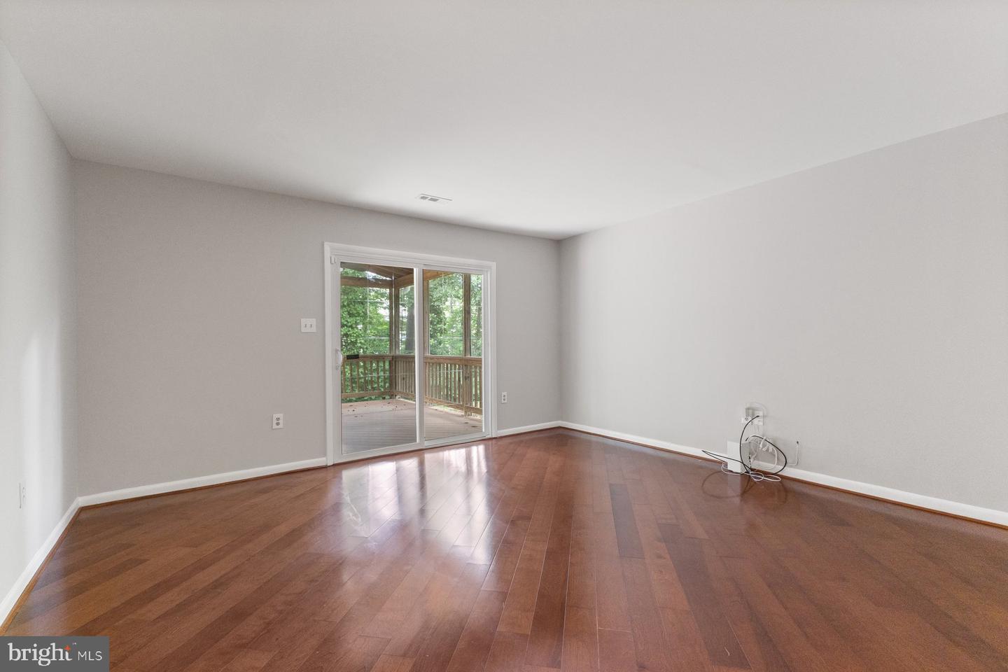 5596 NEDDLETON AVE, WOODBRIDGE, Virginia 22193, 3 Bedrooms Bedrooms, ,2 BathroomsBathrooms,Residential,For sale,5596 NEDDLETON AVE,VAPW2097174 MLS # VAPW2097174