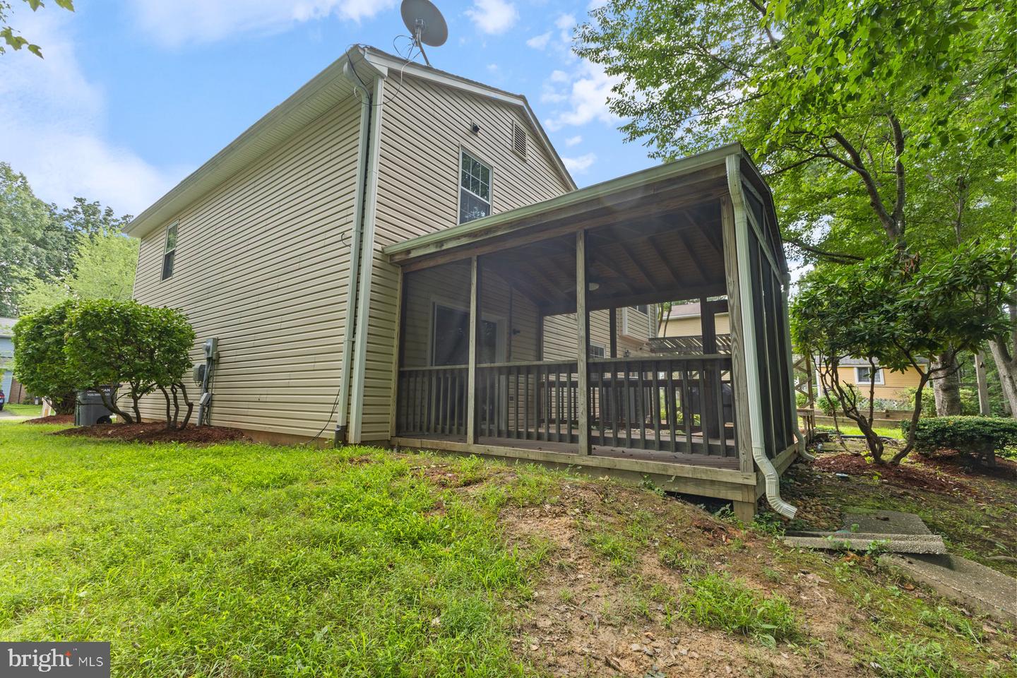 5596 NEDDLETON AVE, WOODBRIDGE, Virginia 22193, 3 Bedrooms Bedrooms, ,2 BathroomsBathrooms,Residential,For sale,5596 NEDDLETON AVE,VAPW2097174 MLS # VAPW2097174