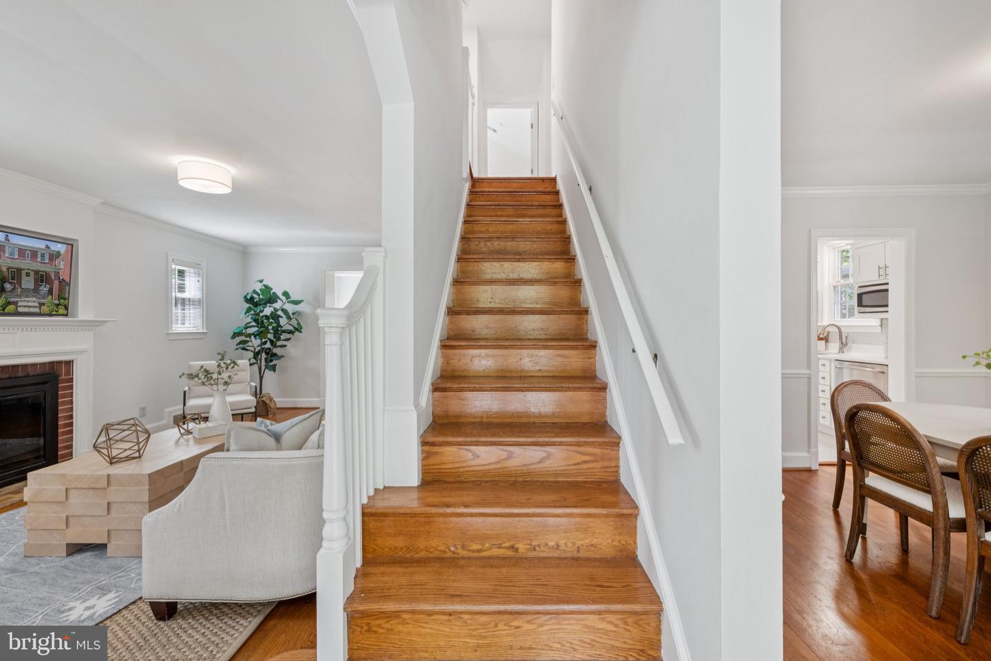 4413 BUTTERWORTH PL NW, WASHINGTON, District Of Columbia 20016, 4 Bedrooms Bedrooms, ,3 BathroomsBathrooms,Residential,For sale,4413 BUTTERWORTH PL NW,DCDC2206224 MLS # DCDC2206224