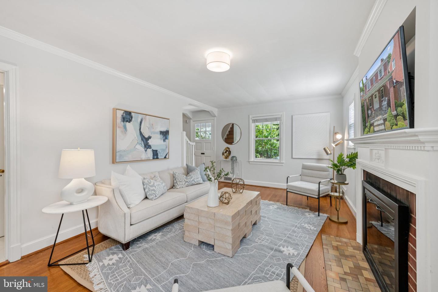 4413 BUTTERWORTH PL NW, WASHINGTON, District Of Columbia 20016, 4 Bedrooms Bedrooms, ,3 BathroomsBathrooms,Residential,For sale,4413 BUTTERWORTH PL NW,DCDC2206224 MLS # DCDC2206224