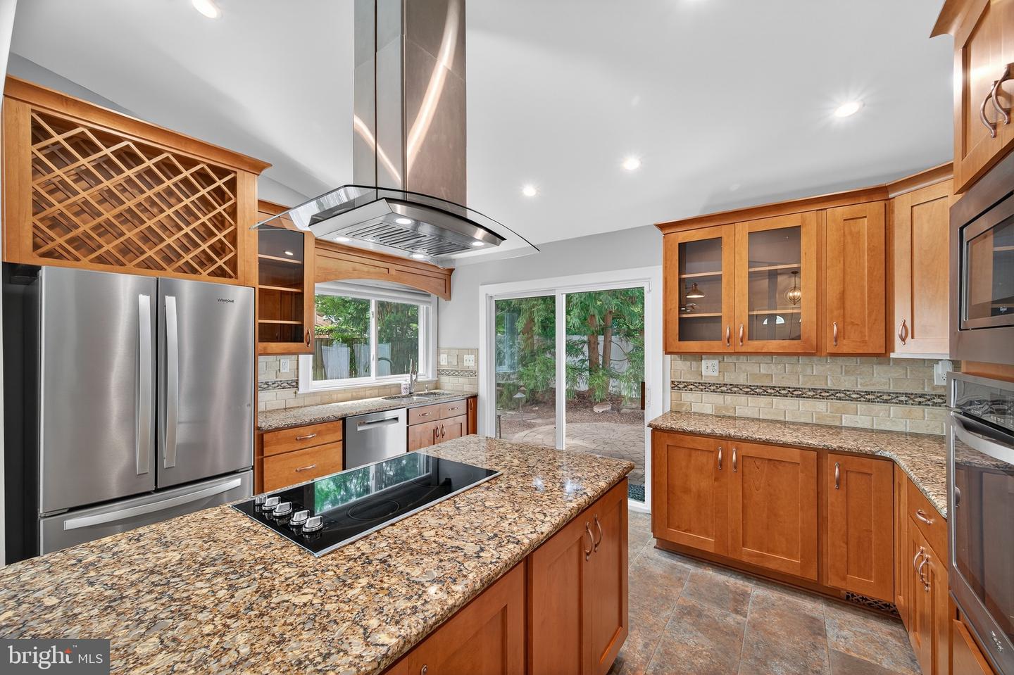 137 S FOX RD, STERLING, Virginia 20164, 3 Bedrooms Bedrooms, ,2 BathroomsBathrooms,Residential,For sale,137 S FOX RD,VALO2100212 MLS # VALO2100212