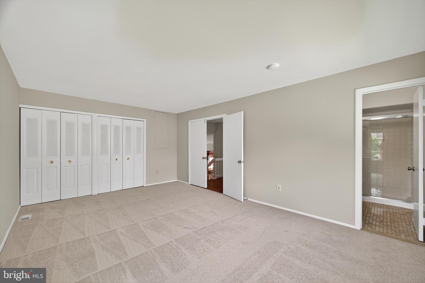 137 S FOX RD, STERLING, Virginia 20164, 3 Bedrooms Bedrooms, ,2 BathroomsBathrooms,Residential,For sale,137 S FOX RD,VALO2100212 MLS # VALO2100212